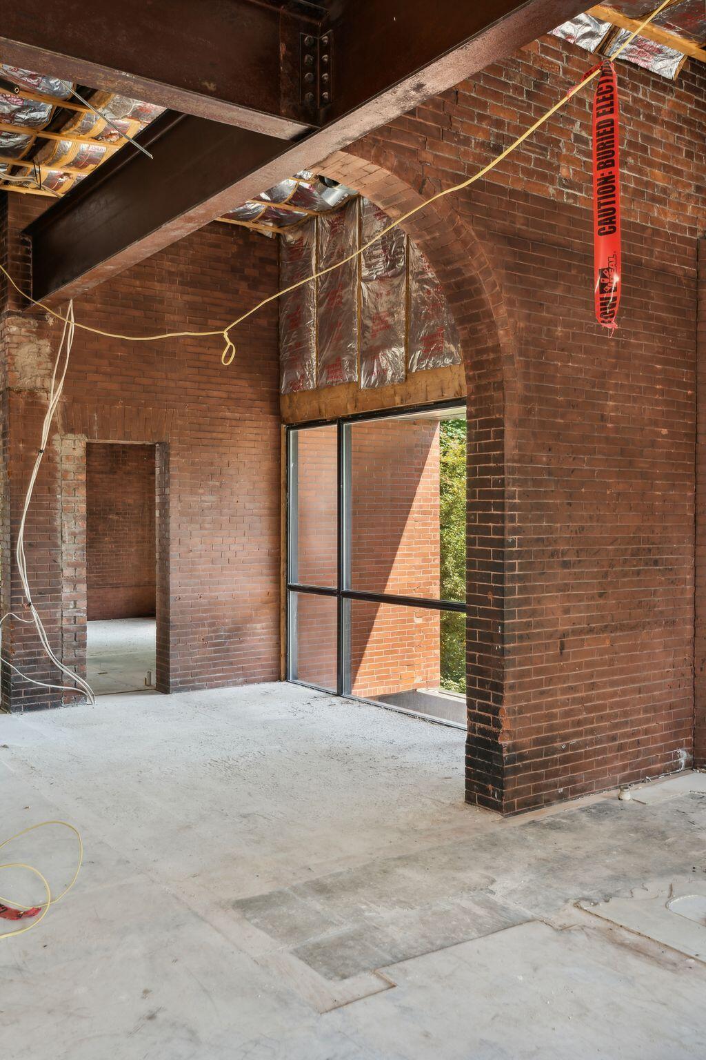 53 Carleton Street, 5