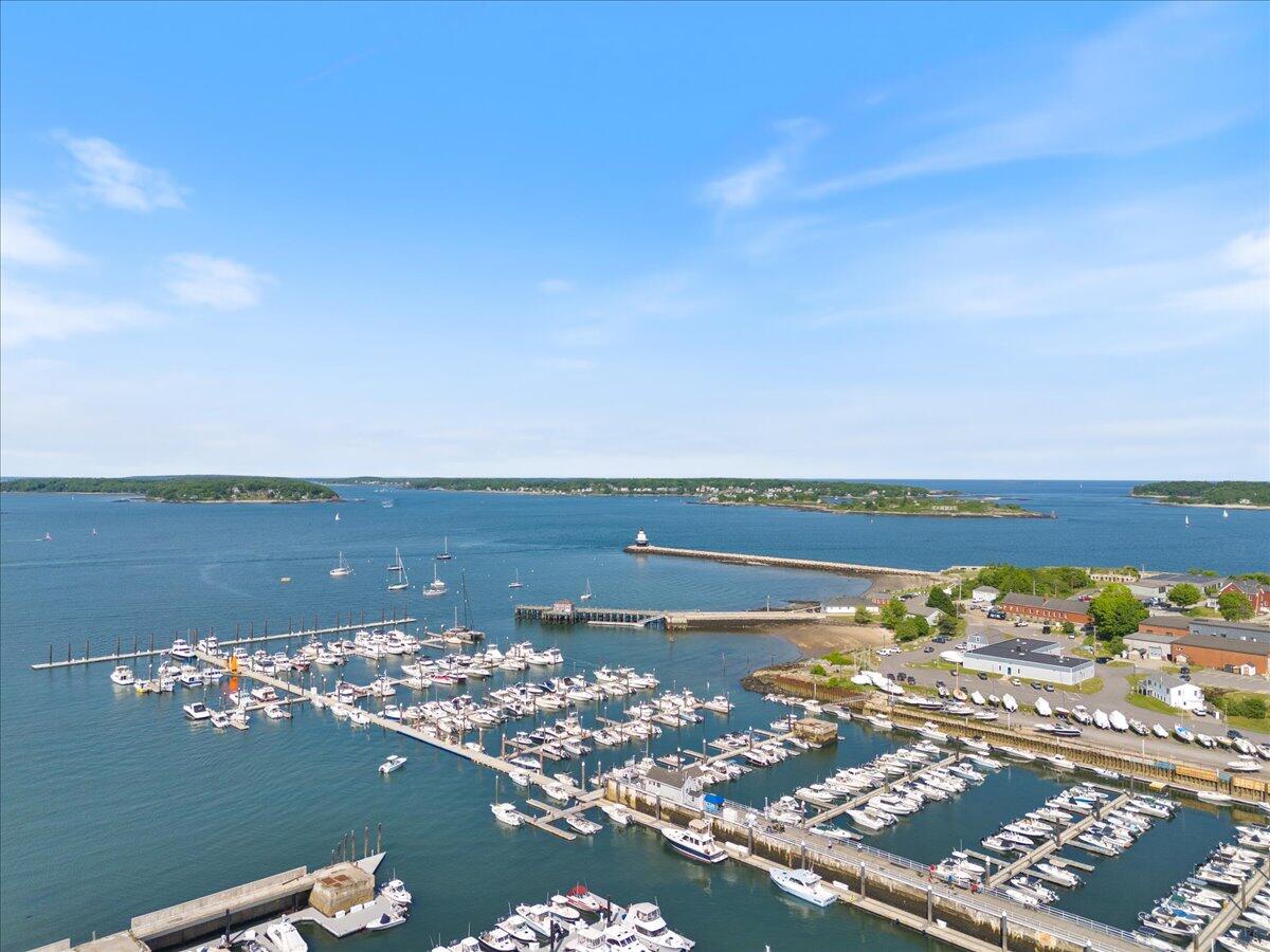 148 Breakwater Drive, 214