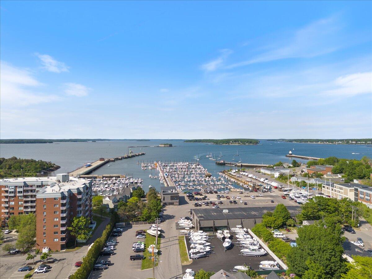 148 Breakwater Drive, 214