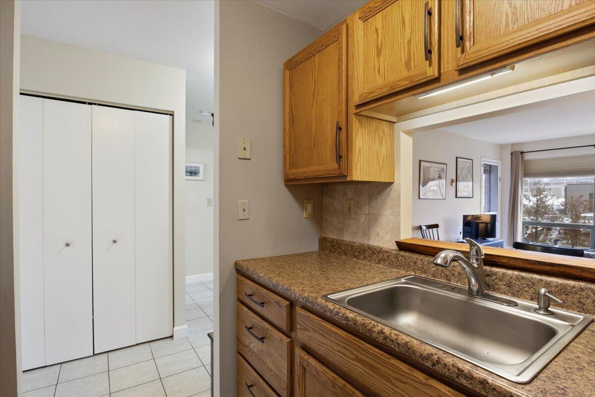 148 Breakwater Drive, 214