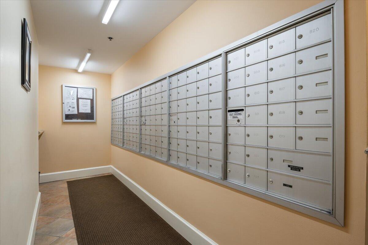 148 Breakwater Drive, 214