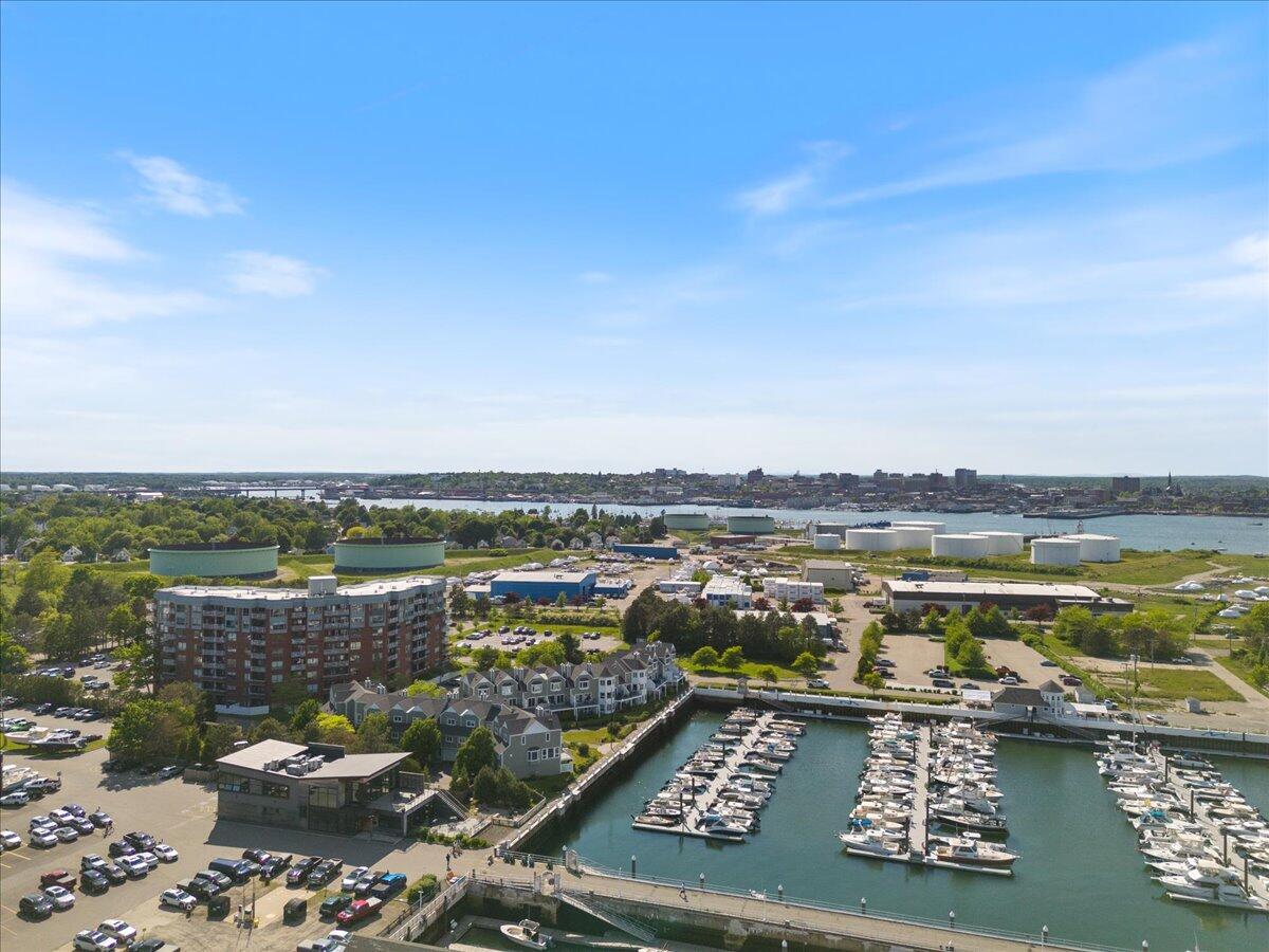 148 Breakwater Drive, 214