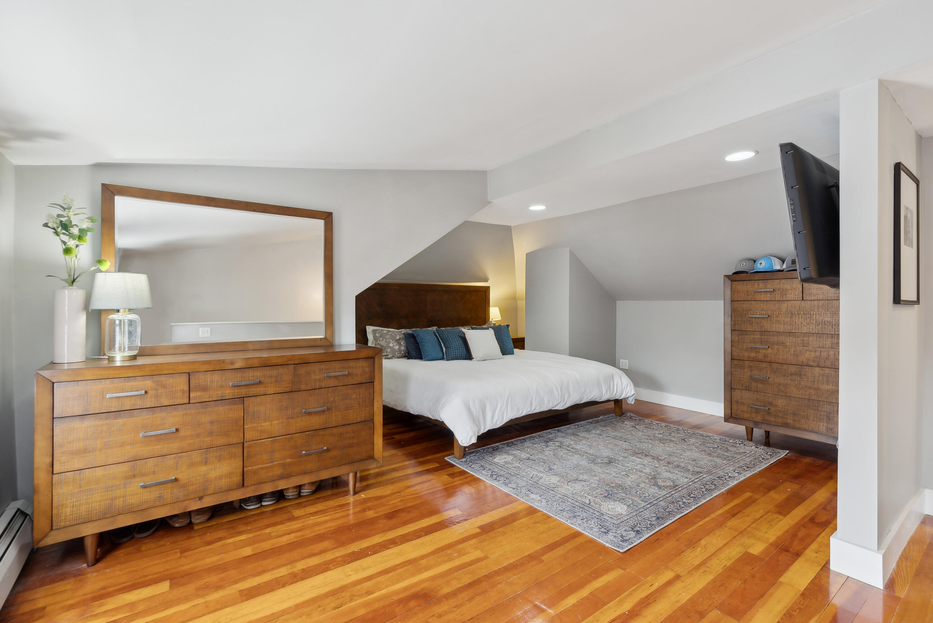 8 Walnut Street