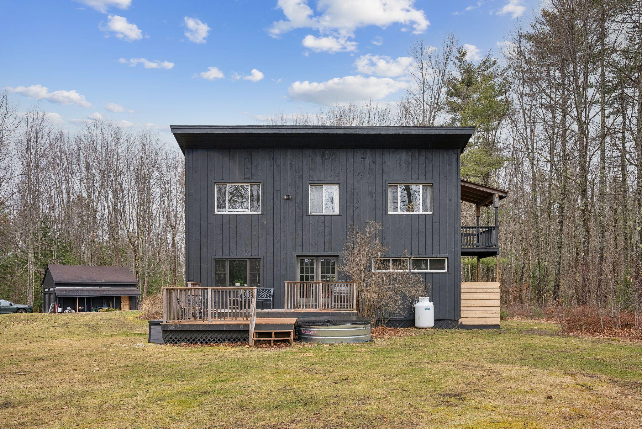 2 Timber Sands Drive