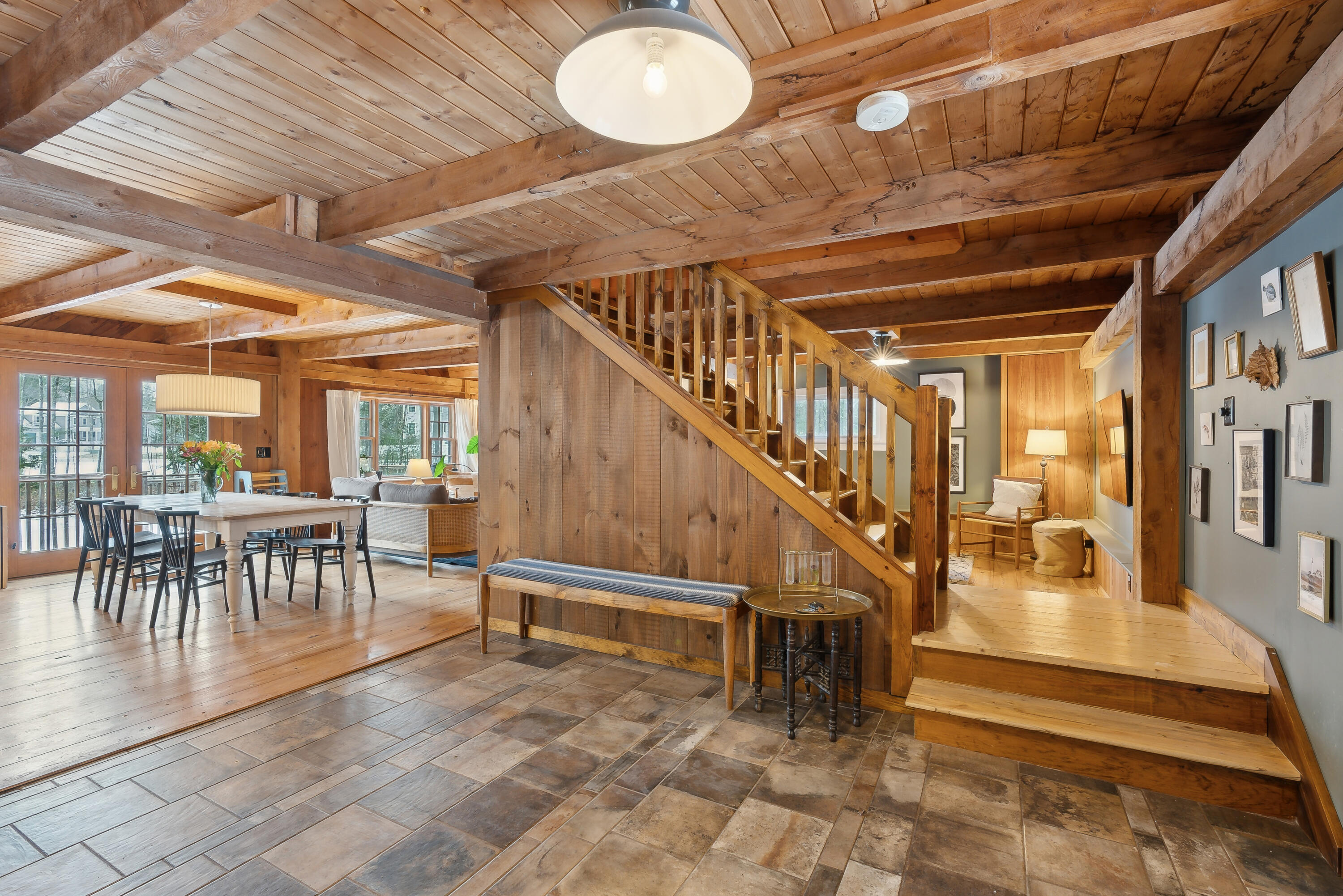 2 Timber Sands Drive