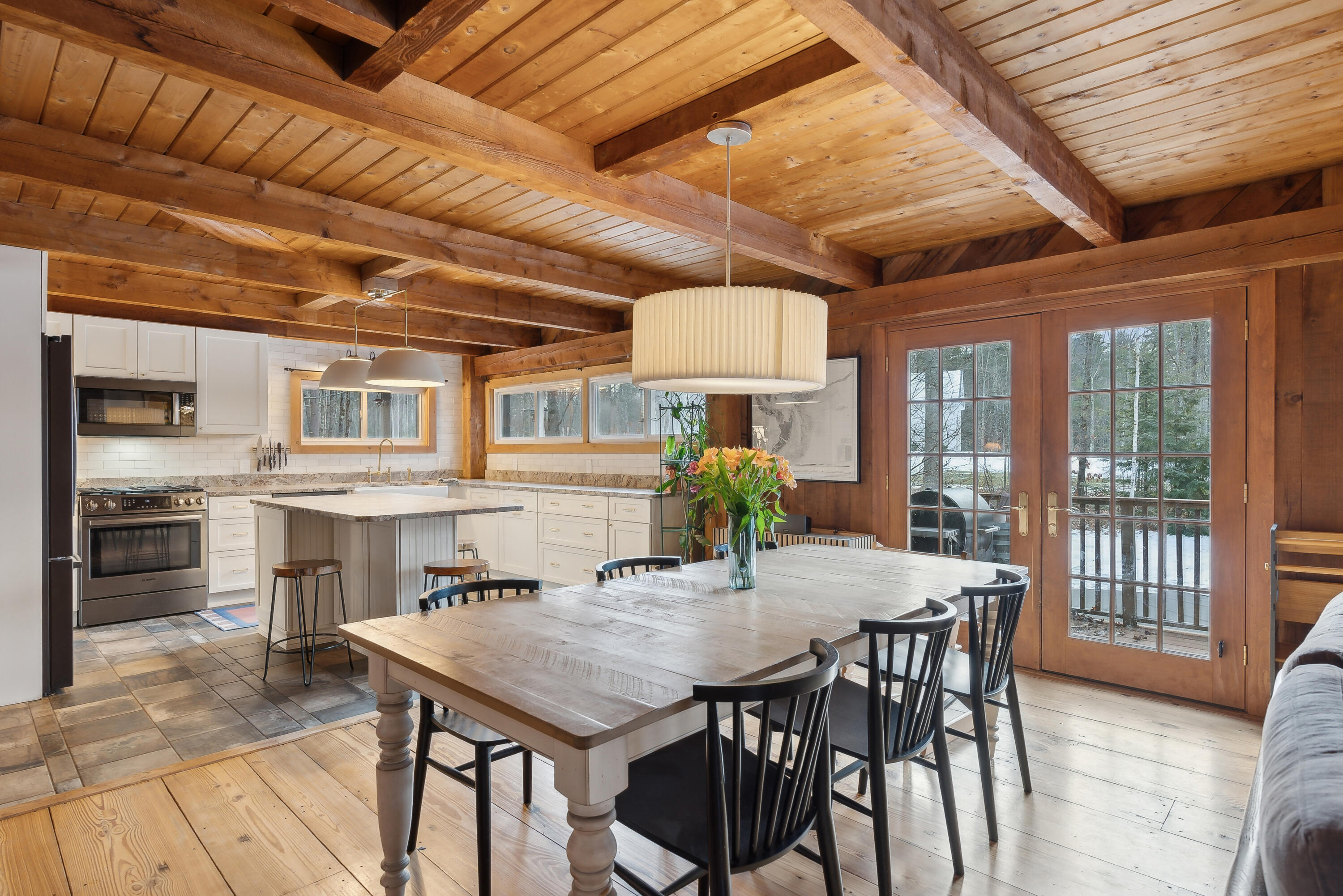 2 Timber Sands Drive