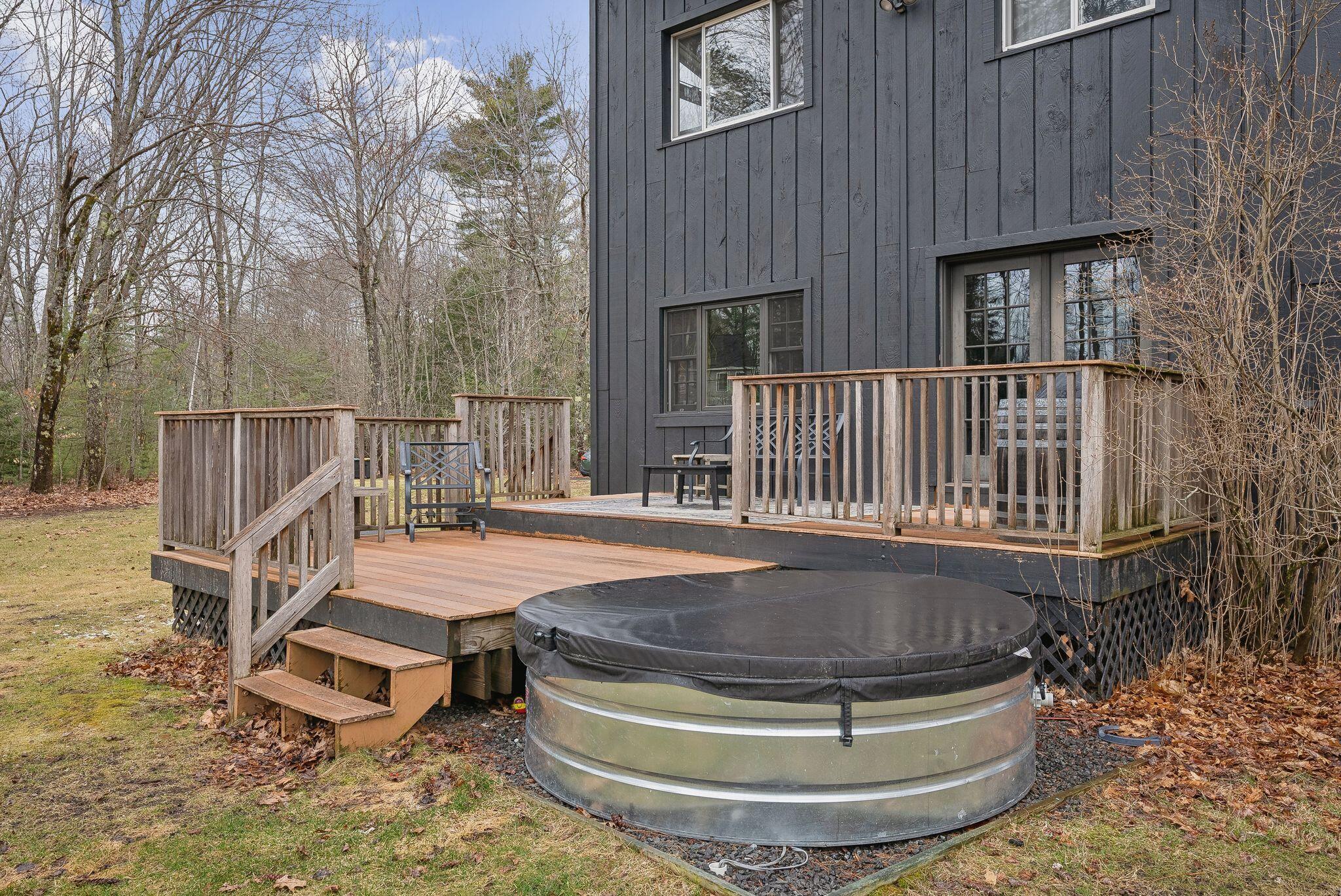 2 Timber Sands Drive