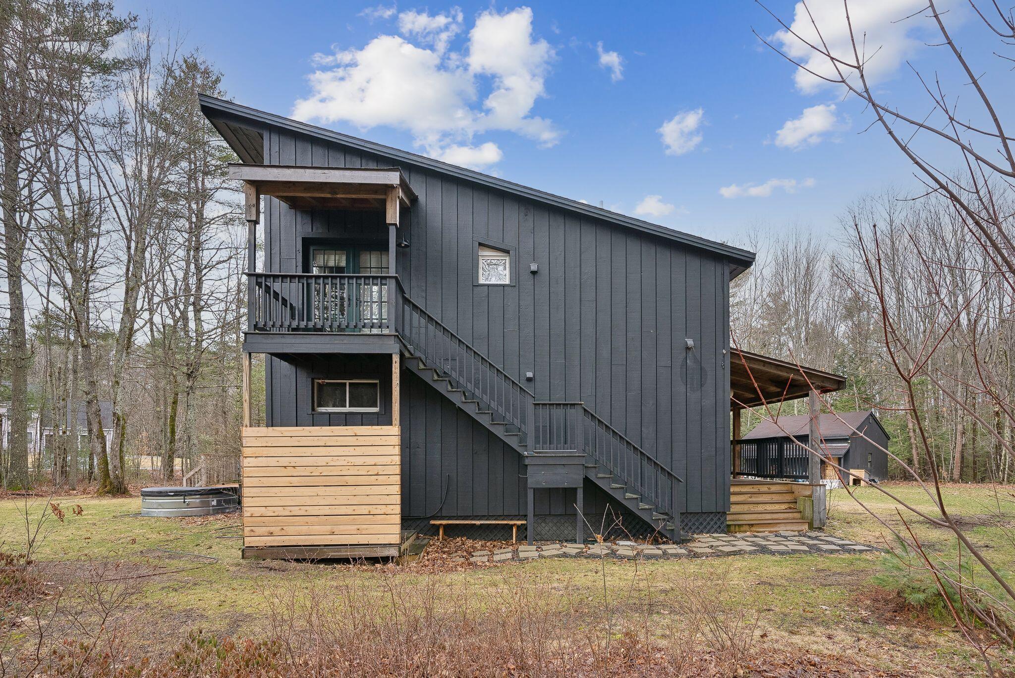 2 Timber Sands Drive