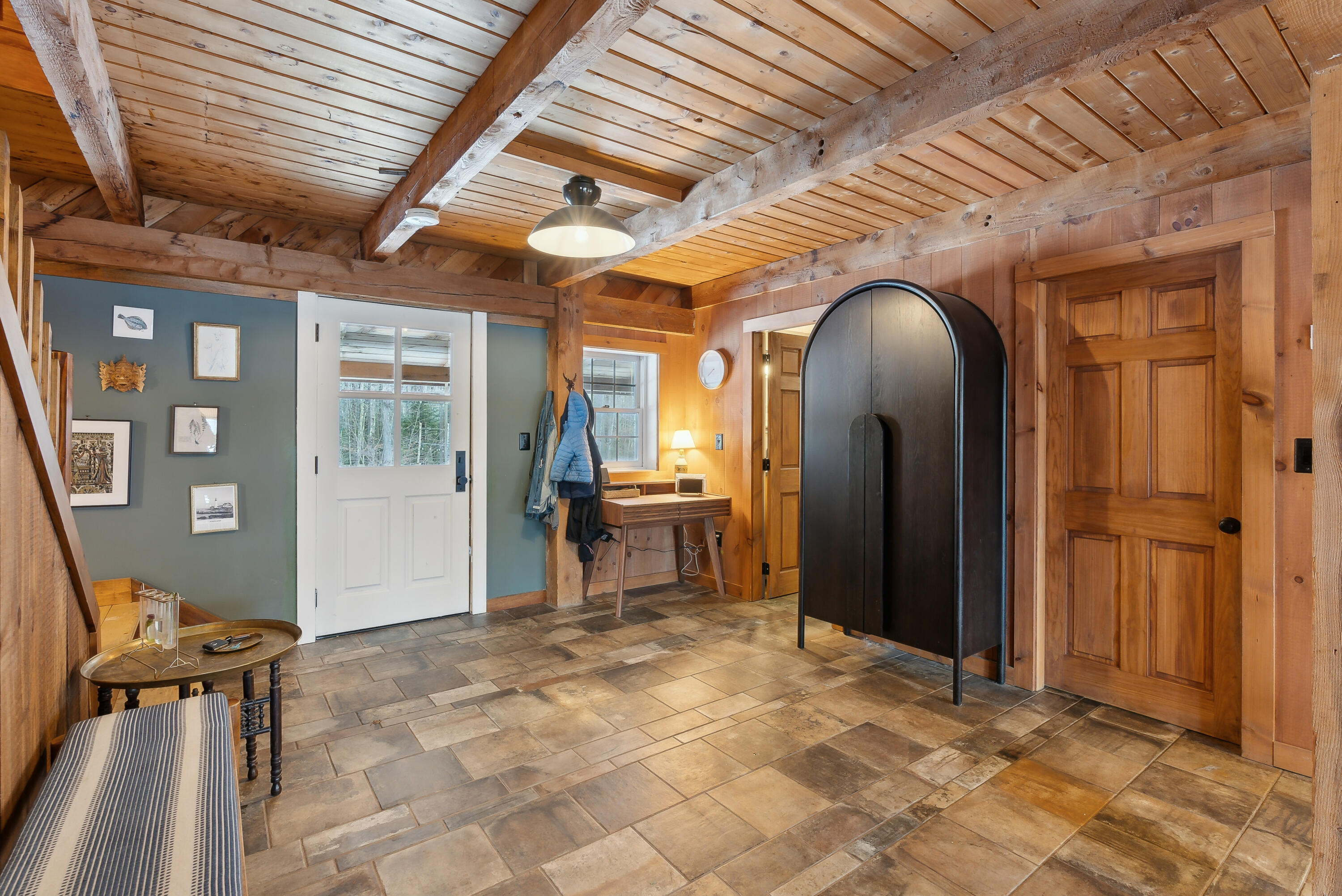 2 Timber Sands Drive