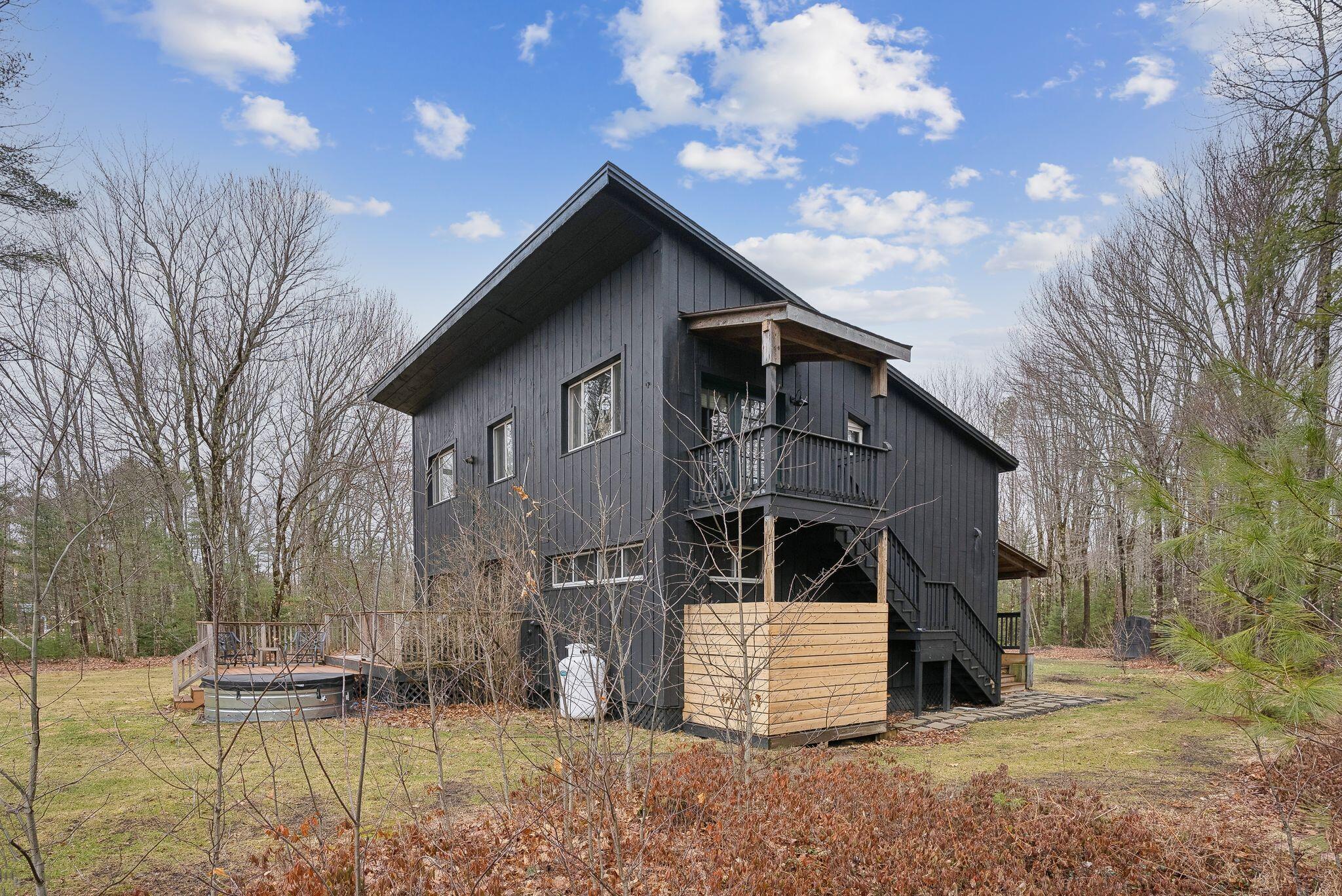2 Timber Sands Drive