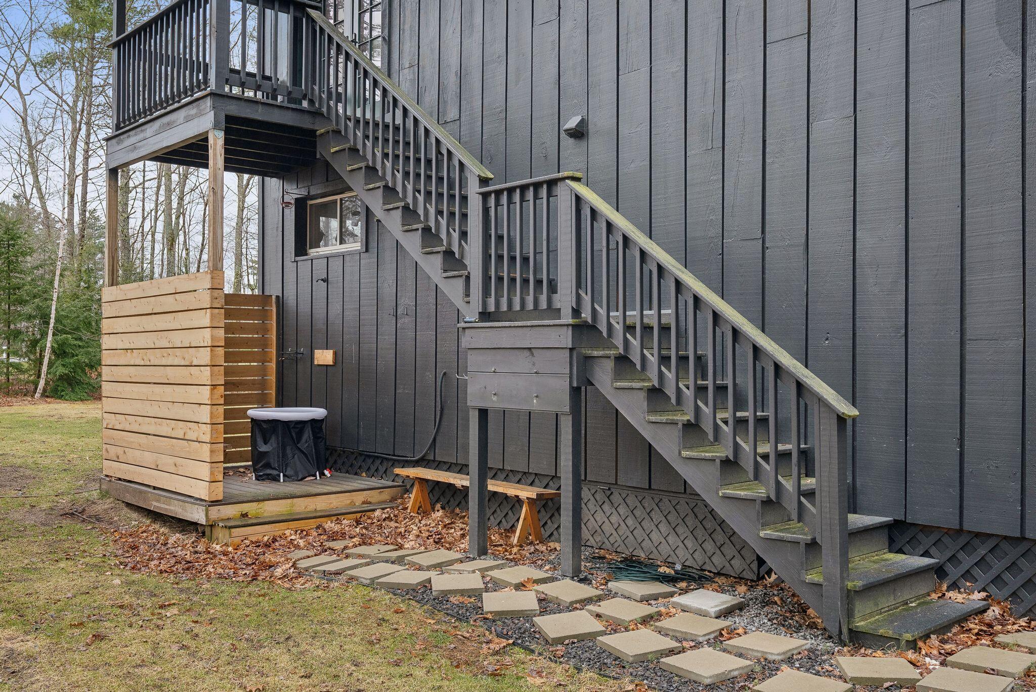 2 Timber Sands Drive