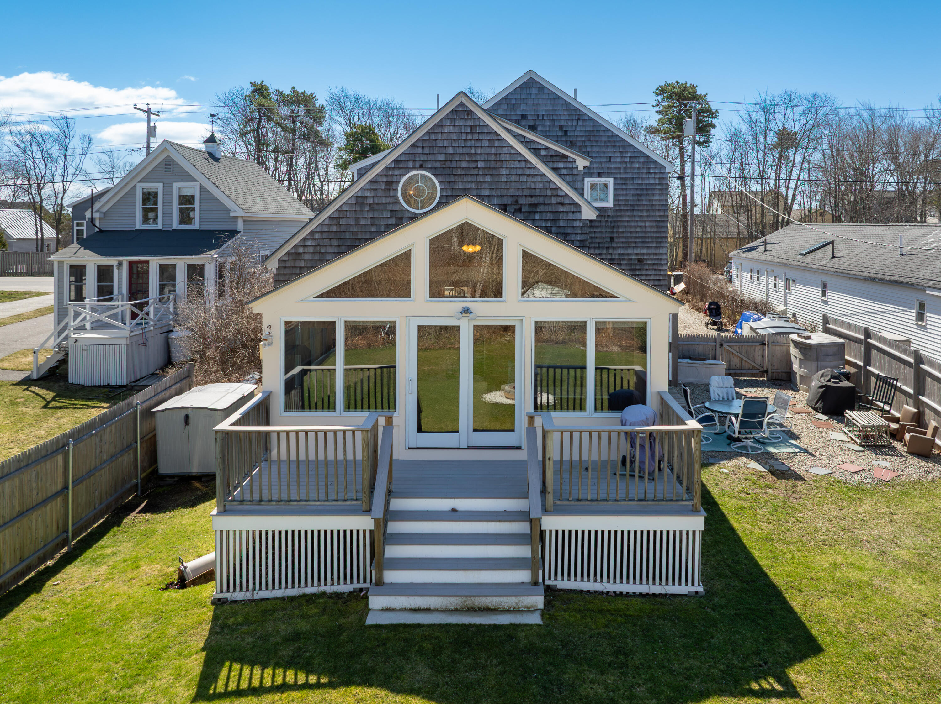 15 East Grand Avenue