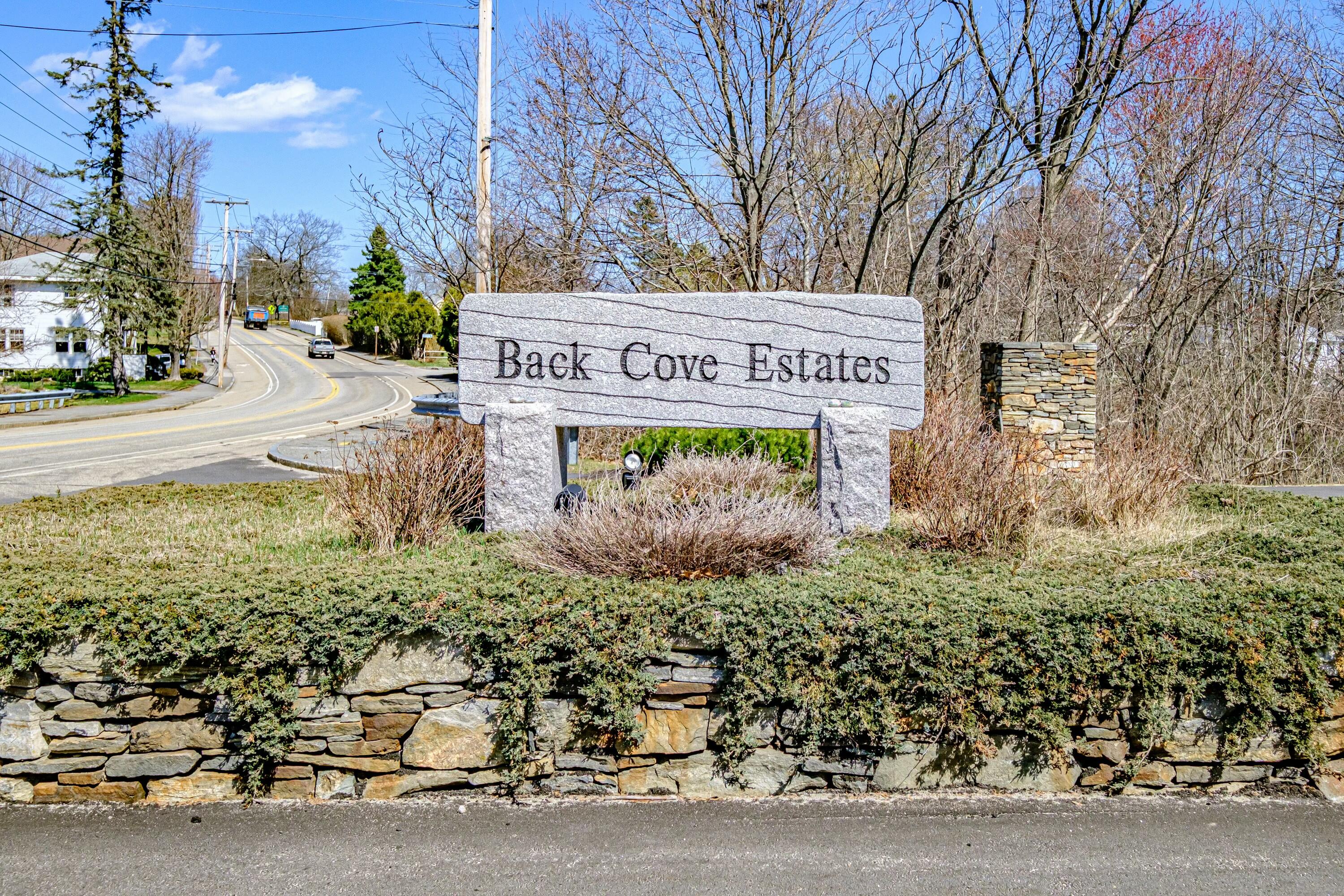 1 Back Cove Estate, 1