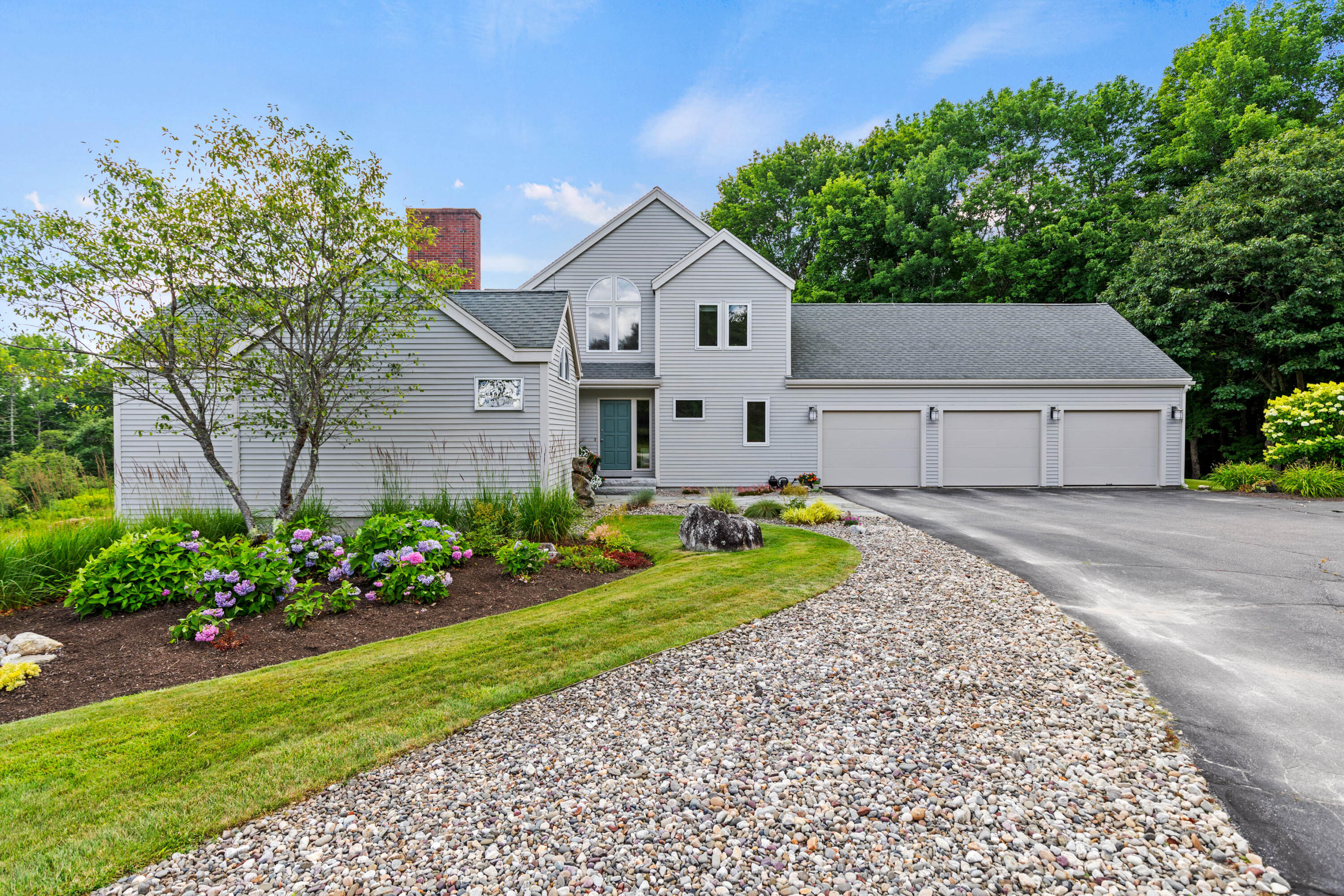 24 Hillside Avenue