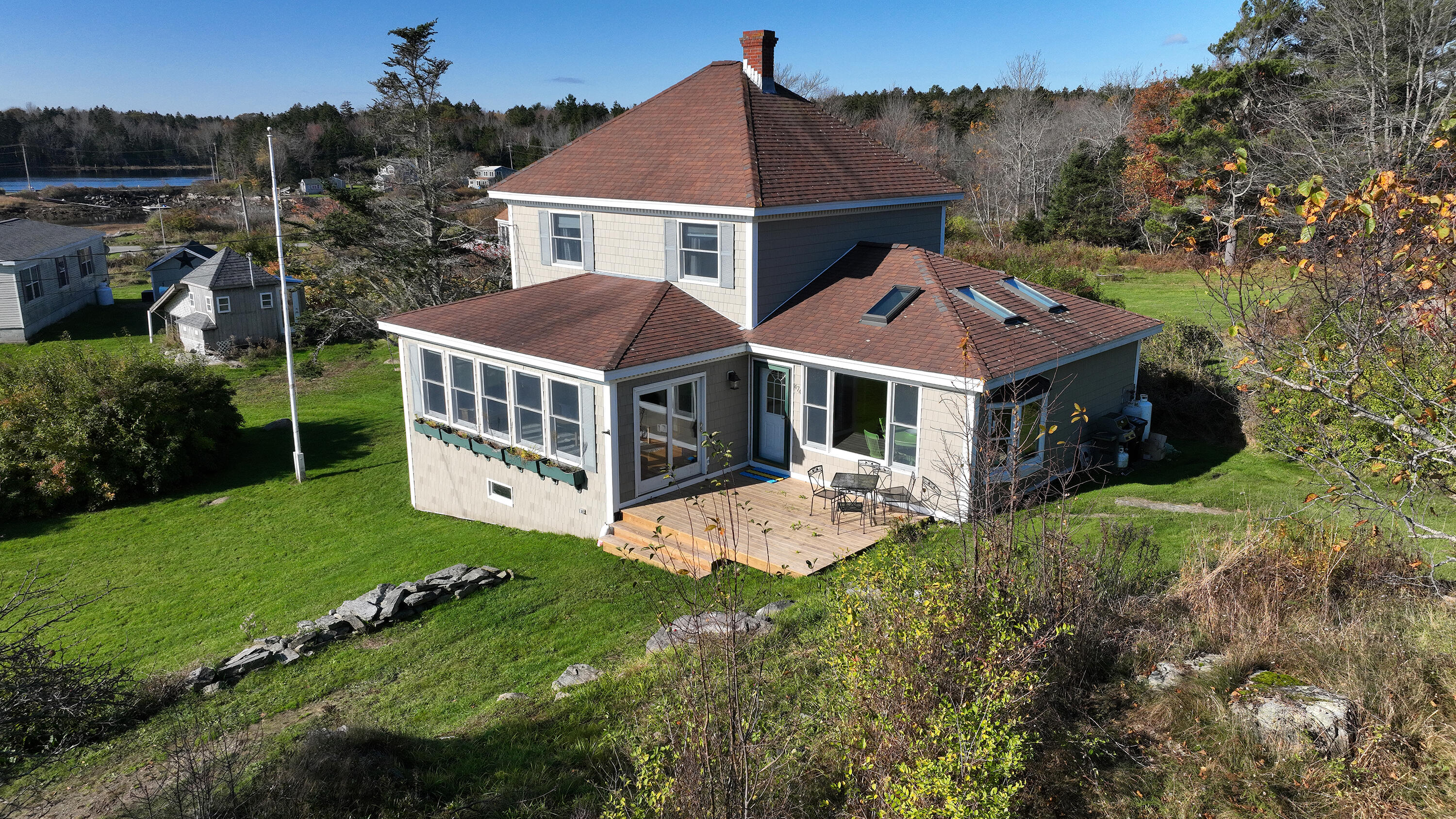 474 Fern Avenue