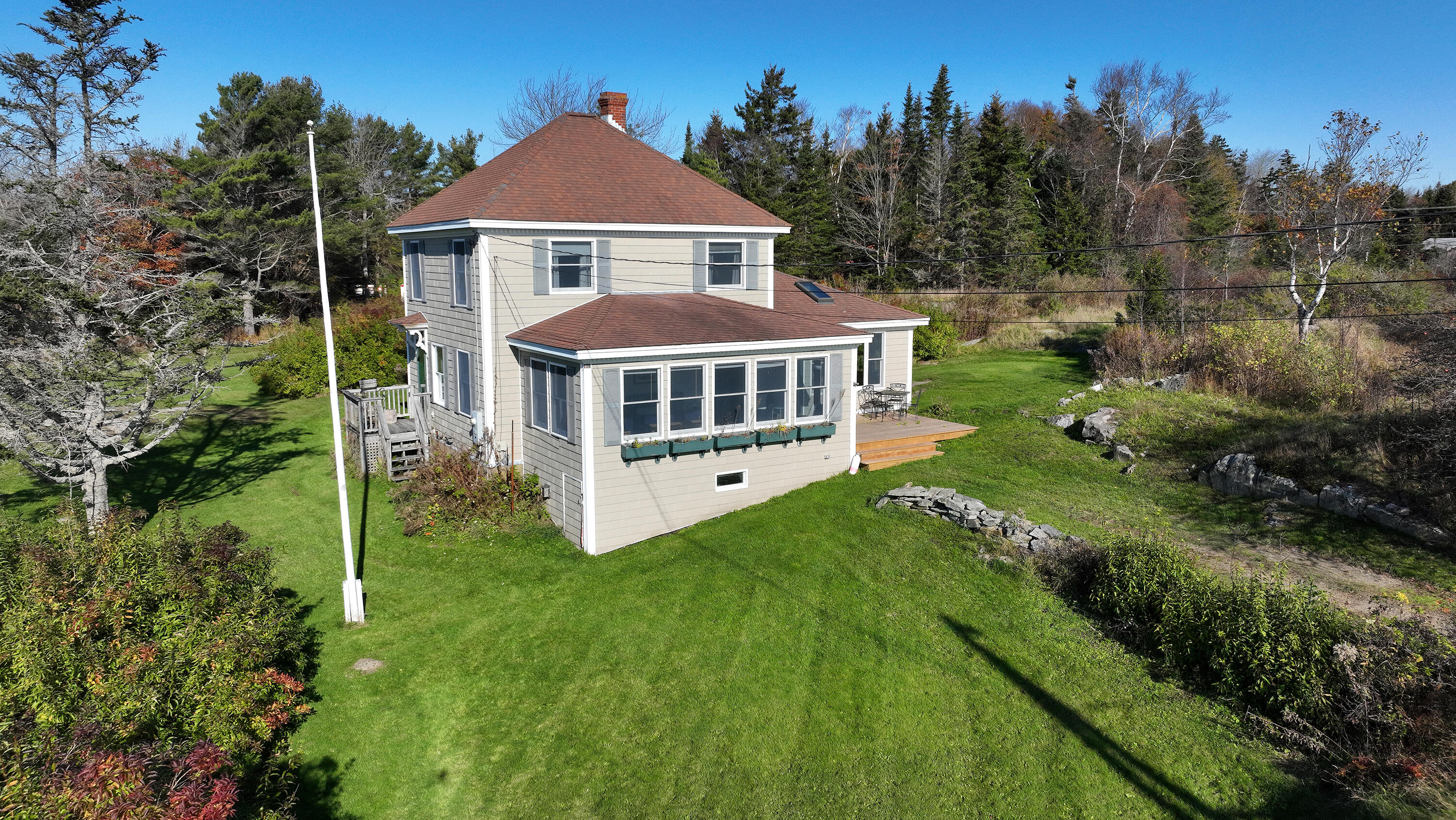 474 Fern Avenue