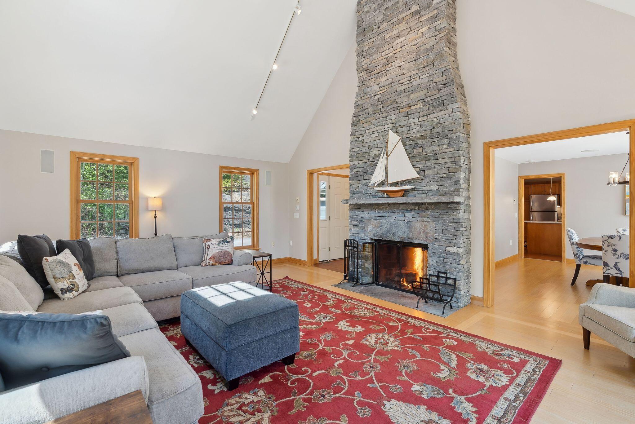 83 Cushman Point Road