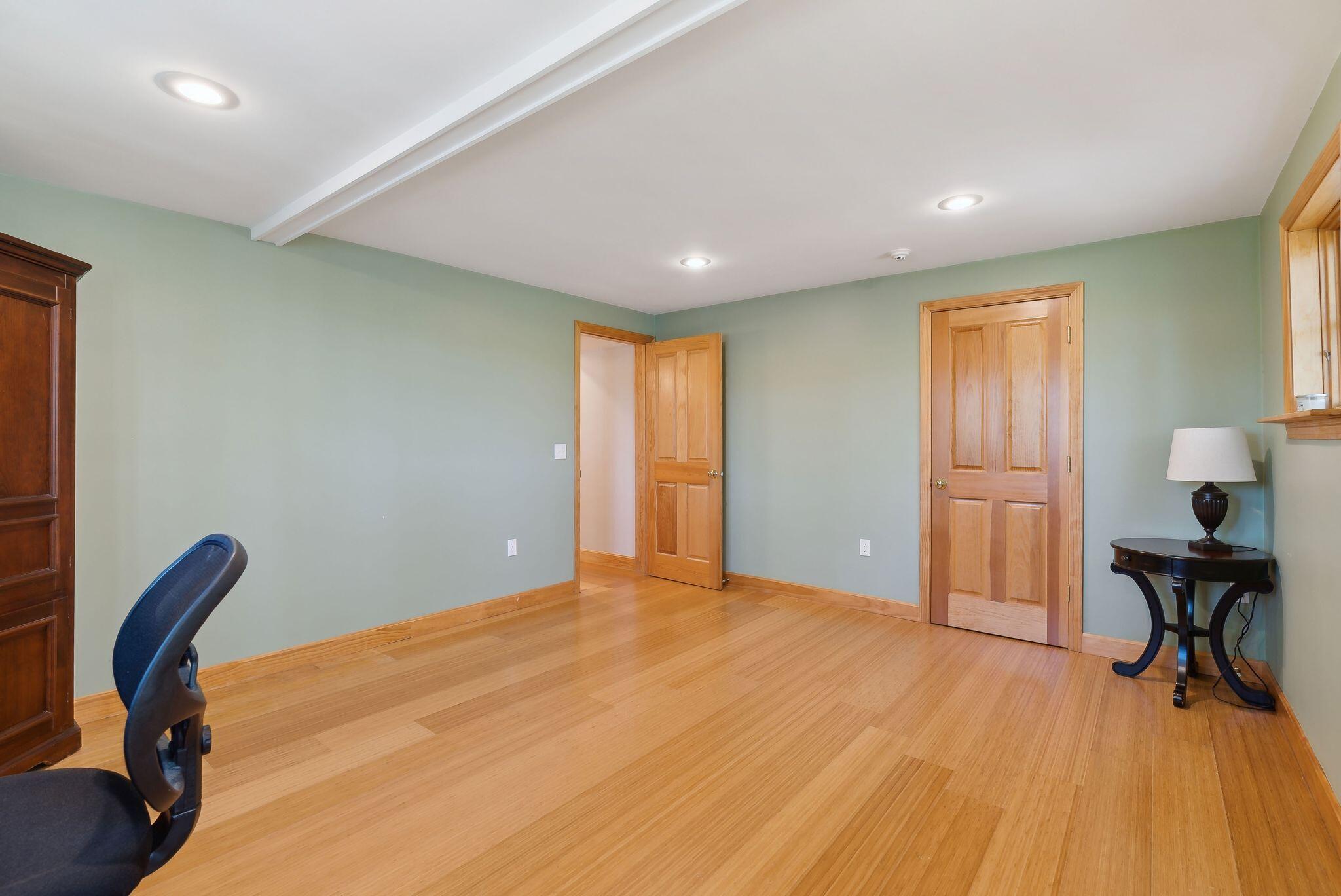 83 Cushman Point Road