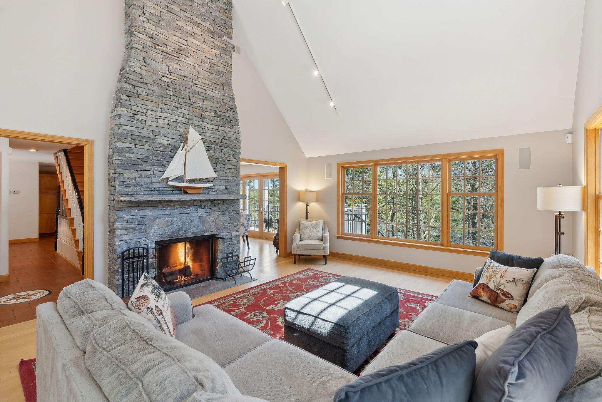 83 Cushman Point Road