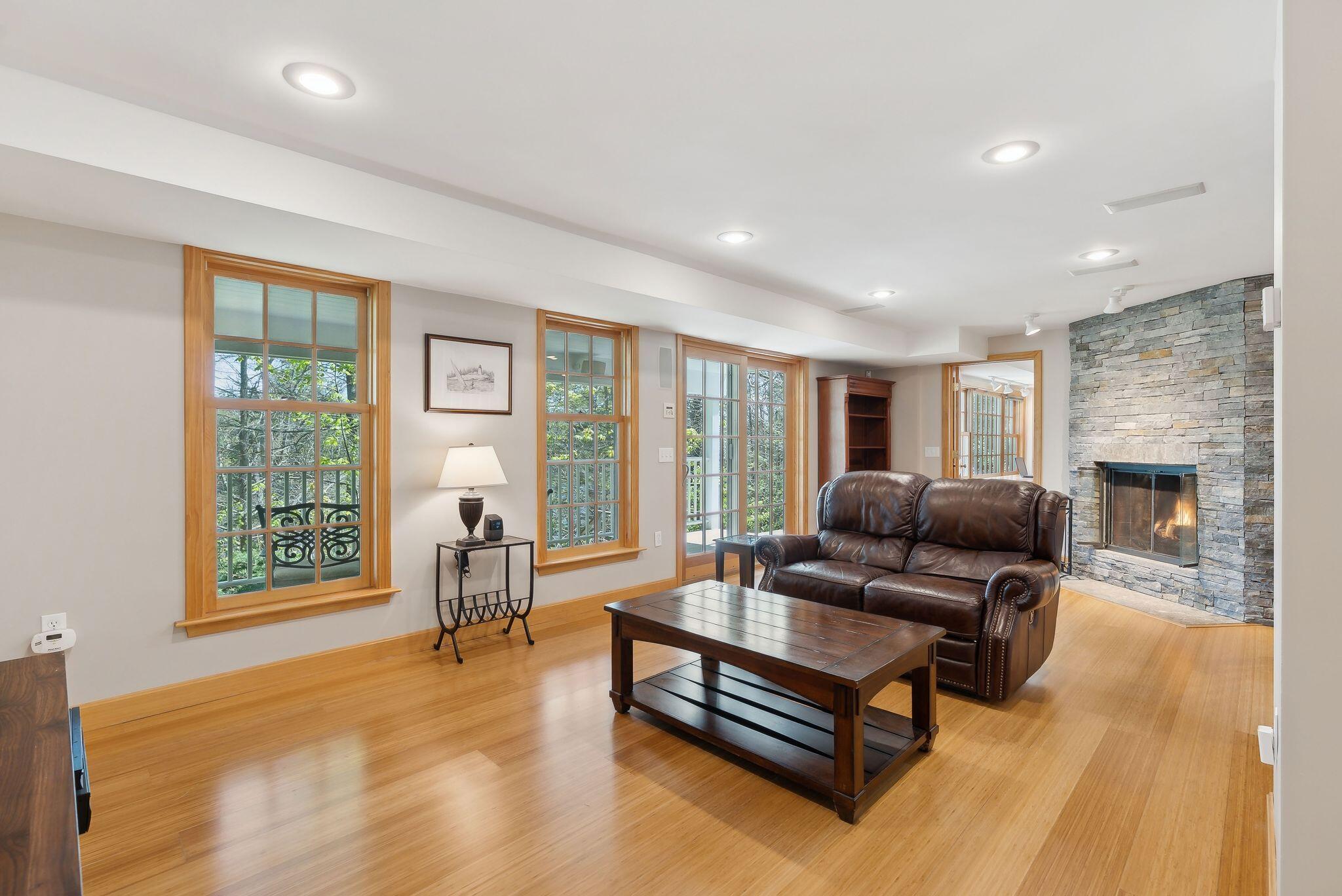 83 Cushman Point Road