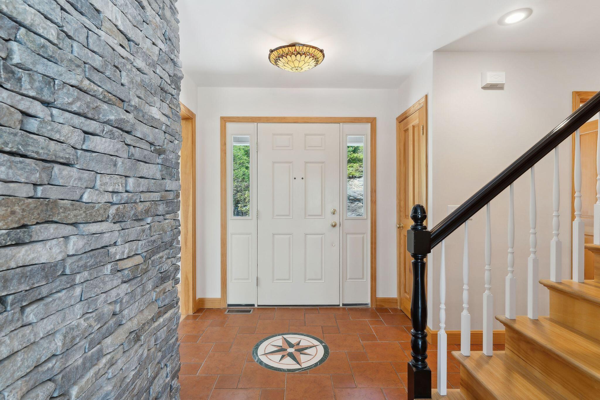 83 Cushman Point Road