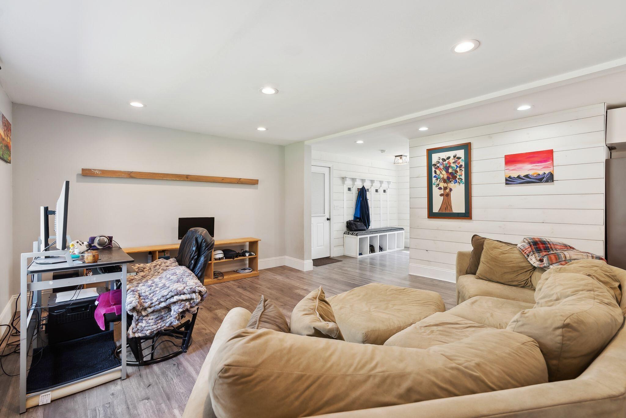 430 Old Bath Road