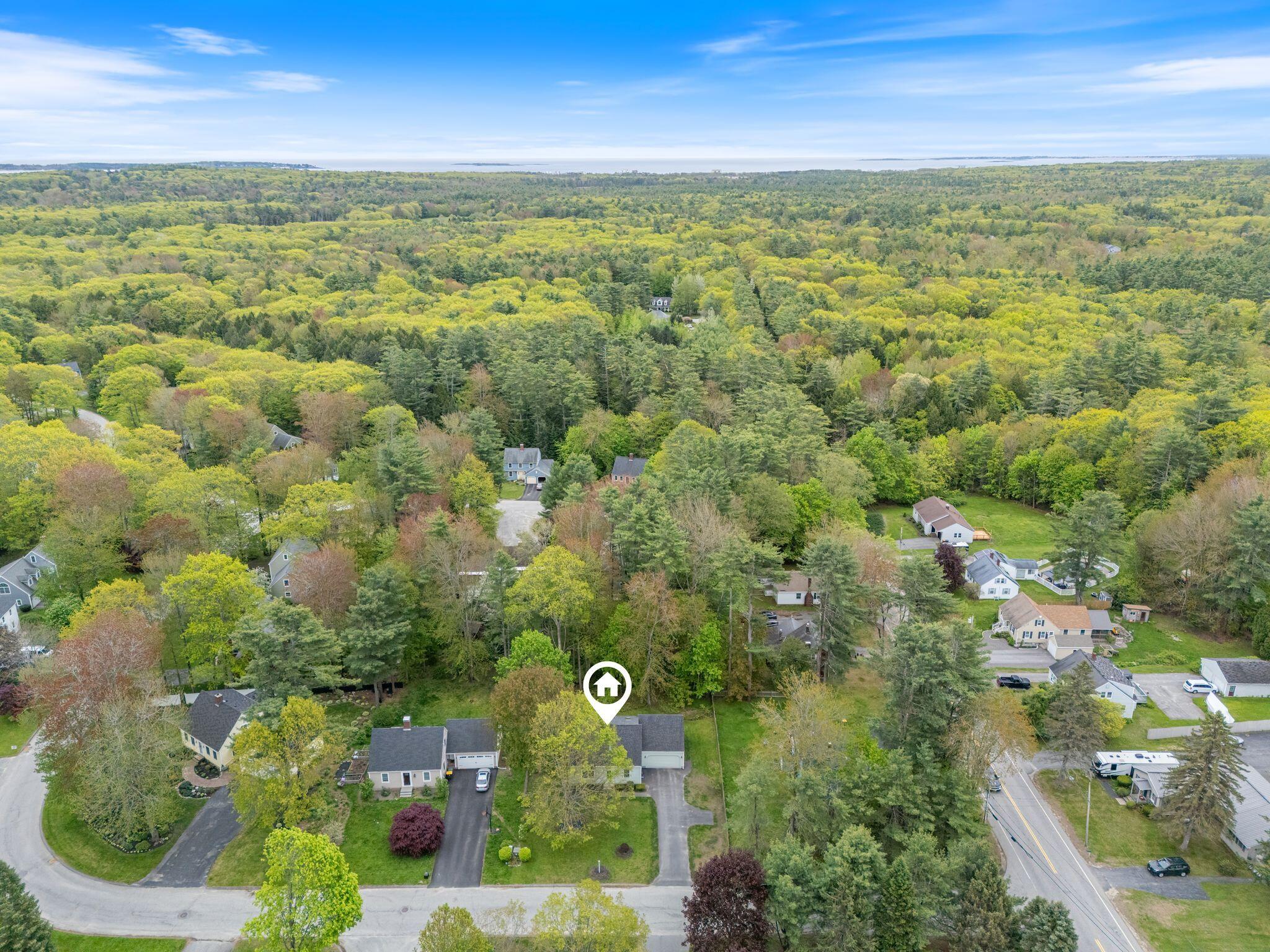 3 Foxwell Drive