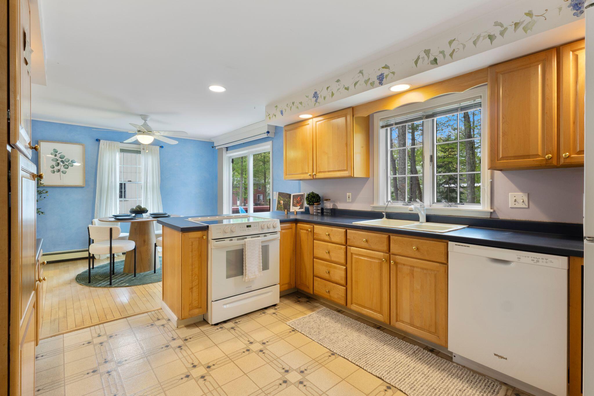 3 Foxwell Drive