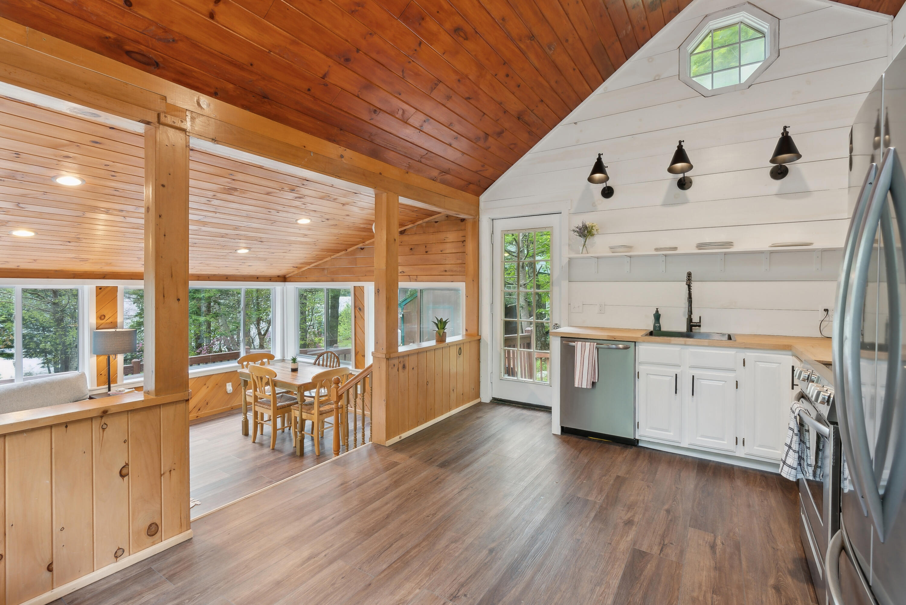 41 Boat Point Drive, 29