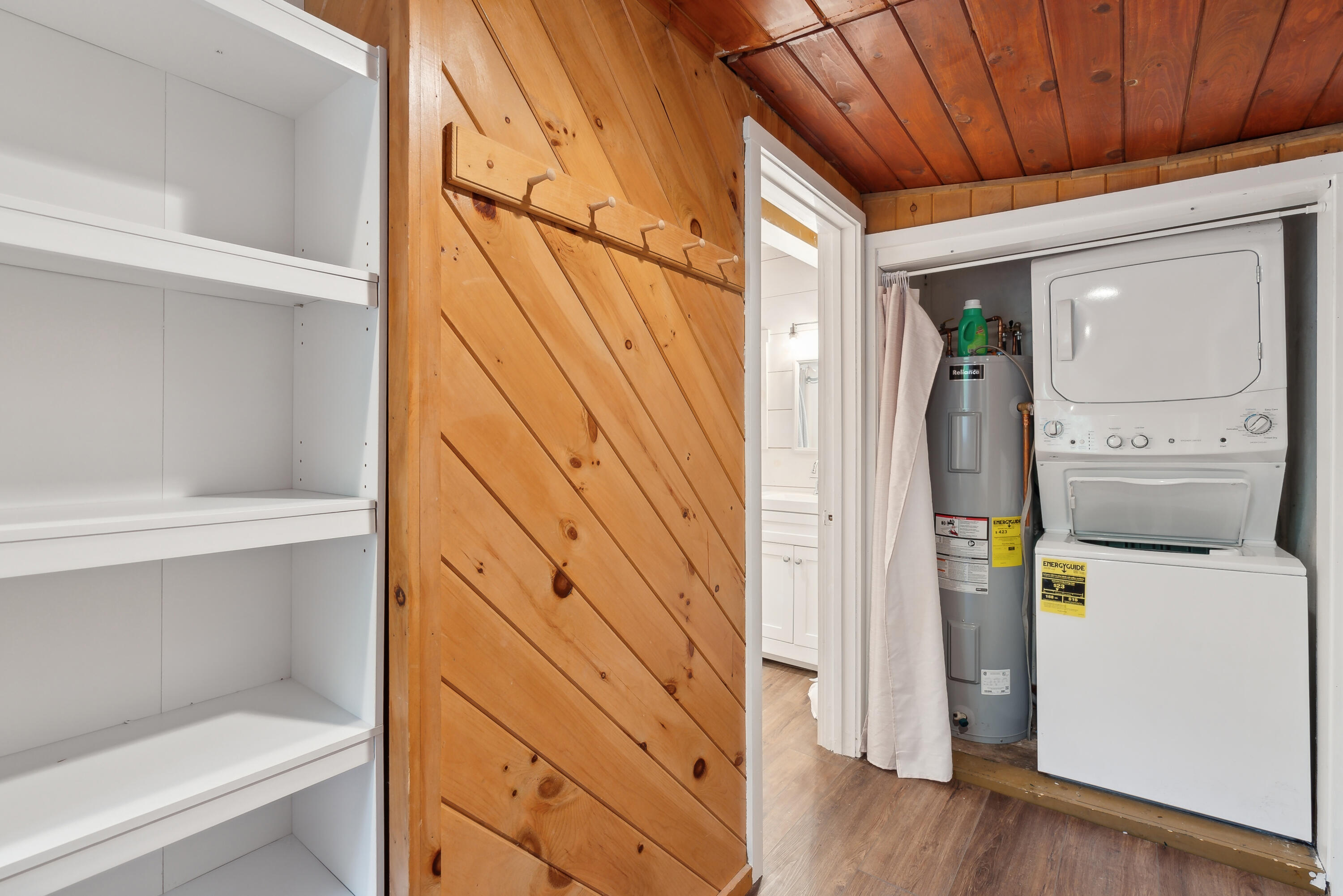 41 Boat Point Drive, 29