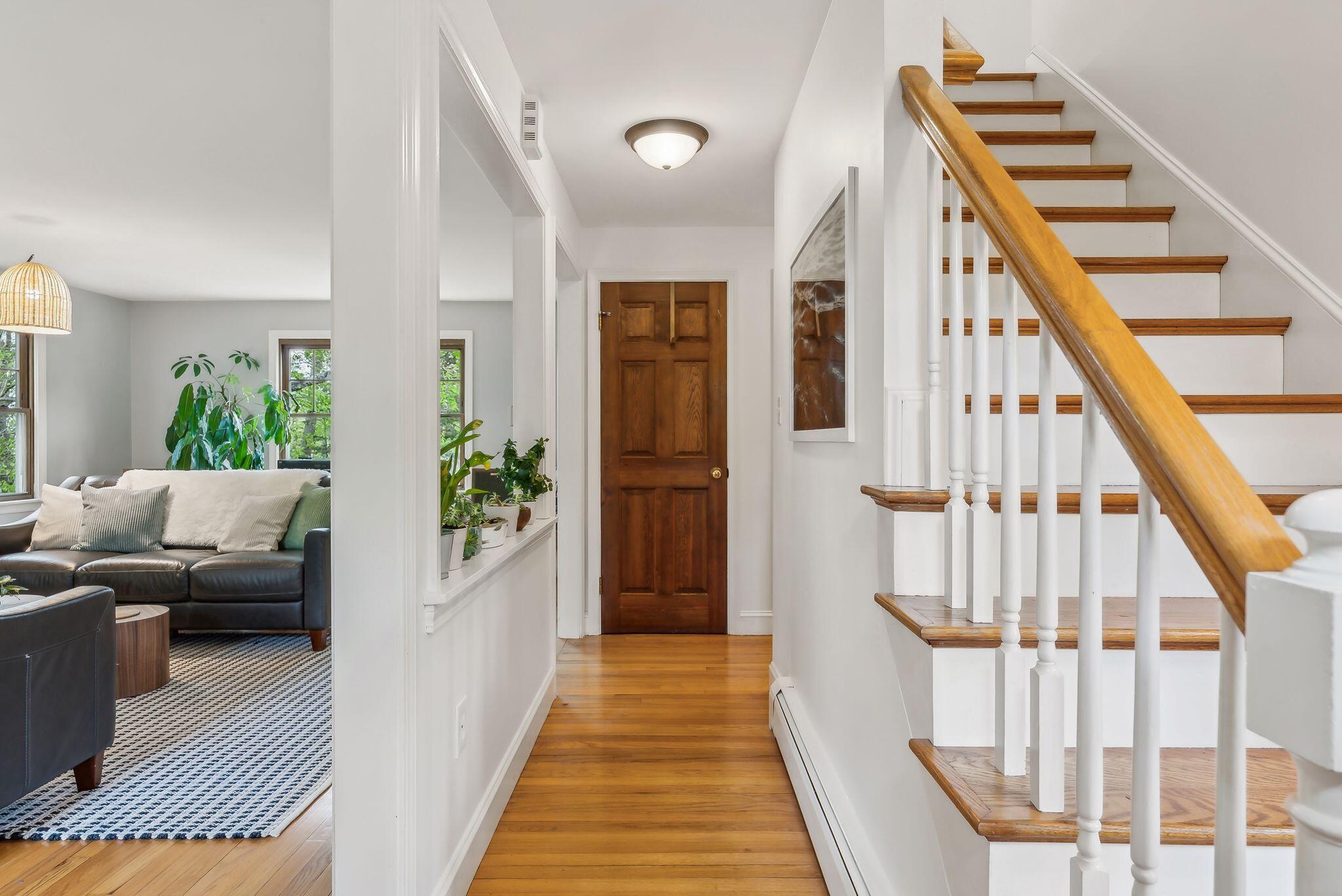 26 Hunts Point Road