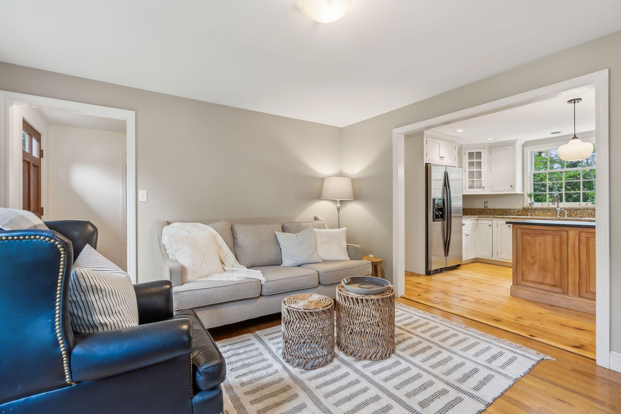 26 Hunts Point Road