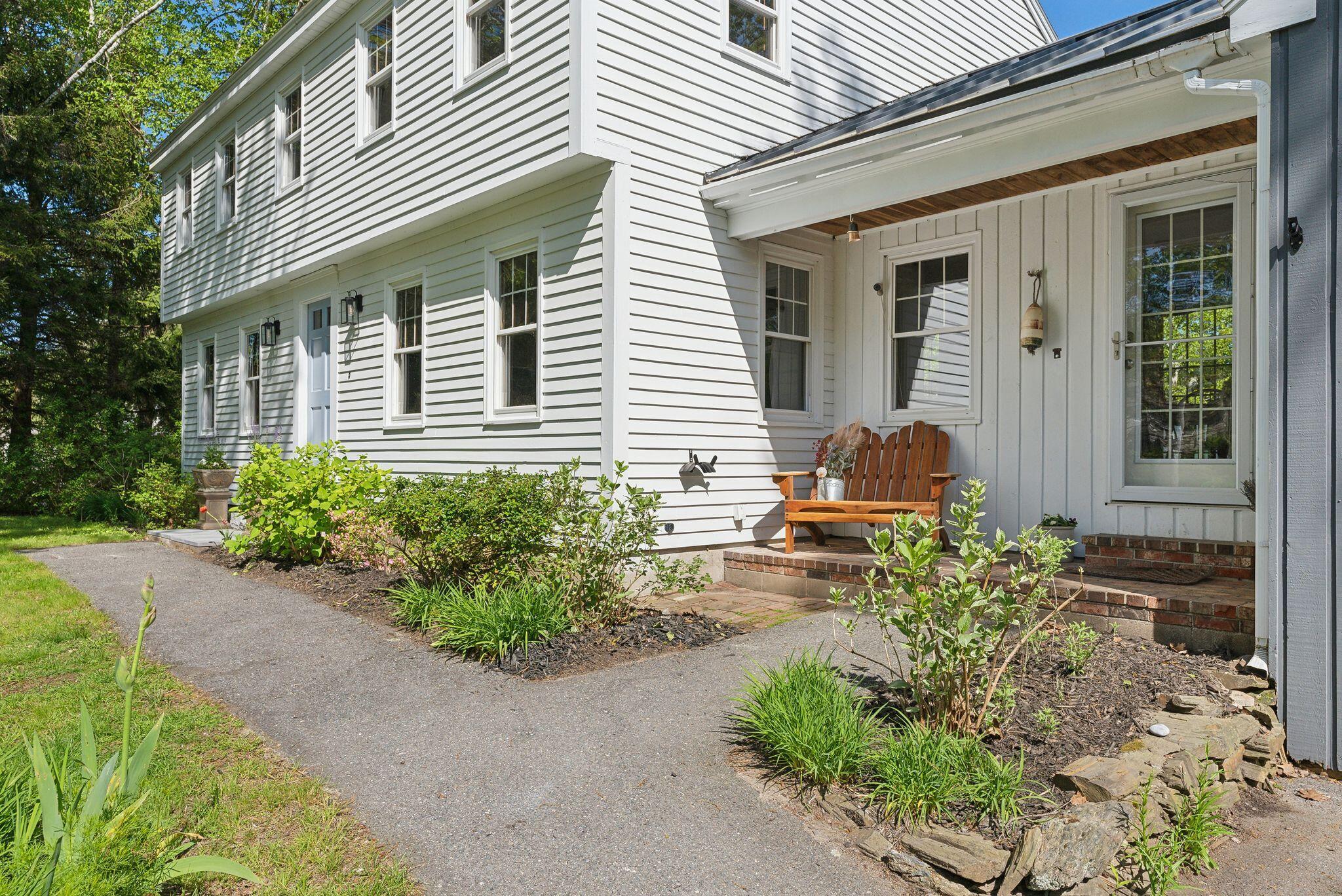 26 Hunts Point Road