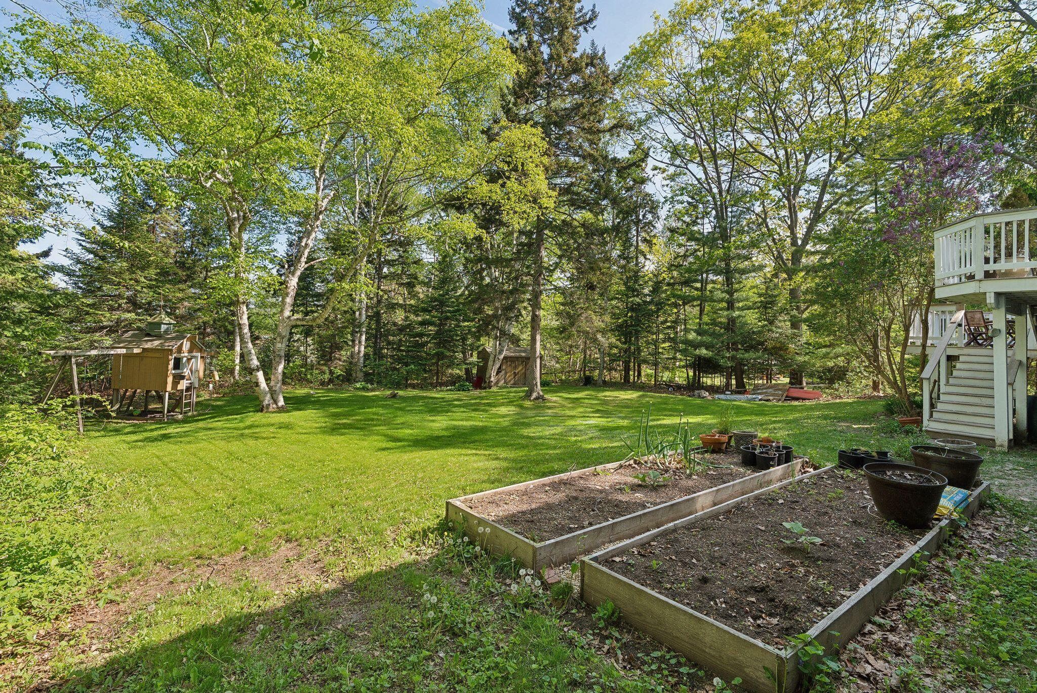 26 Hunts Point Road