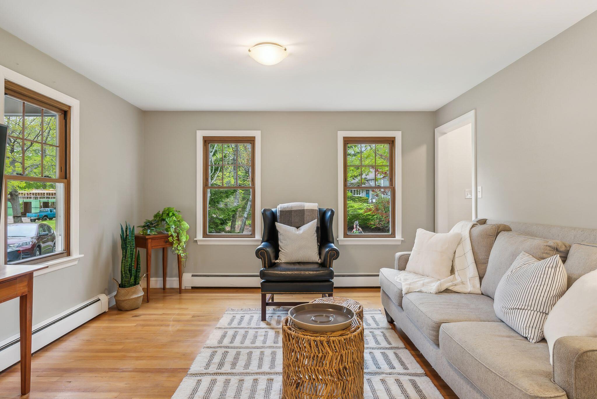 26 Hunts Point Road