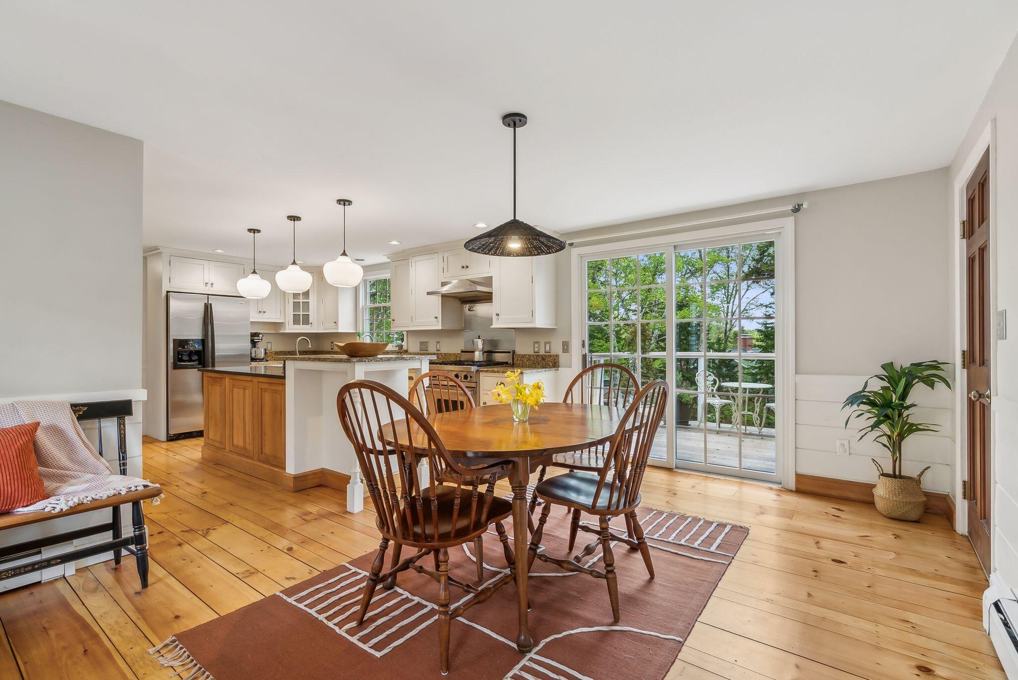 26 Hunts Point Road