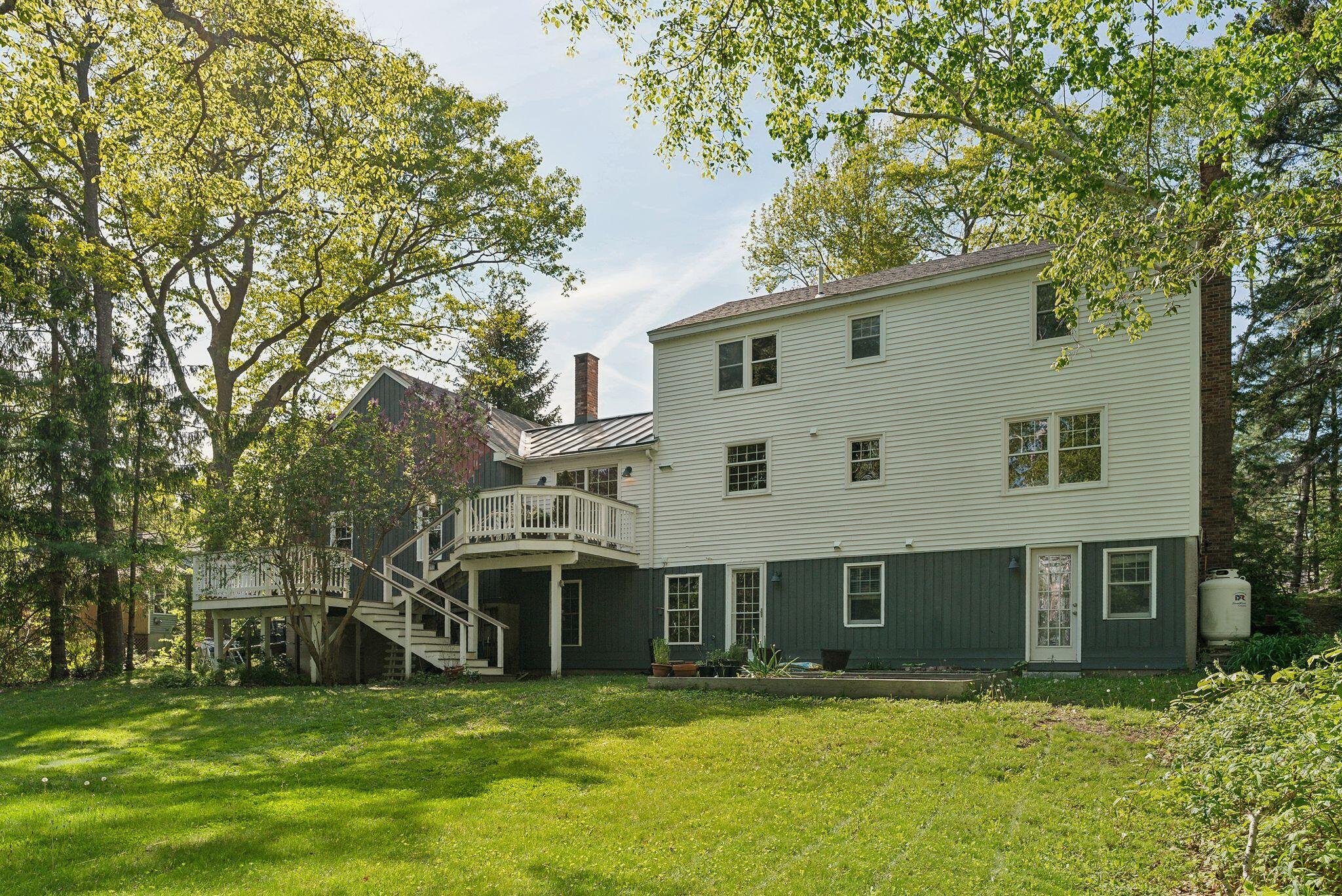 26 Hunts Point Road