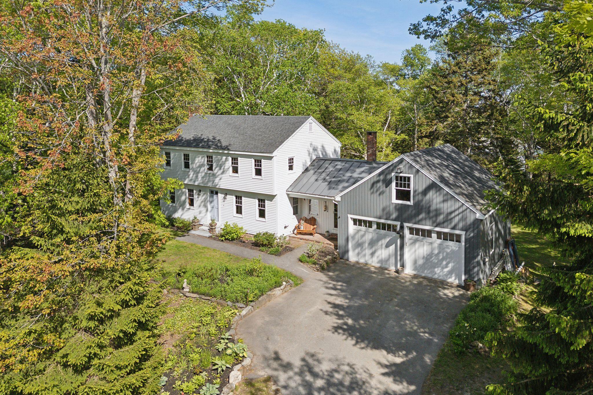 26 Hunts Point Road