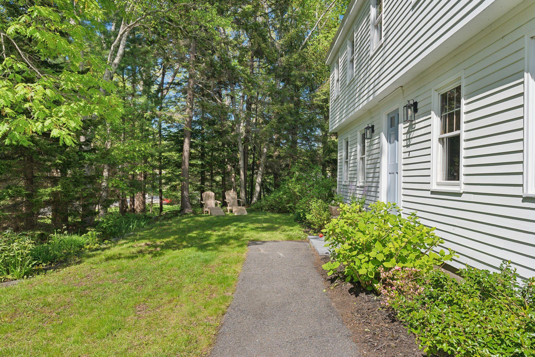 26 Hunts Point Road