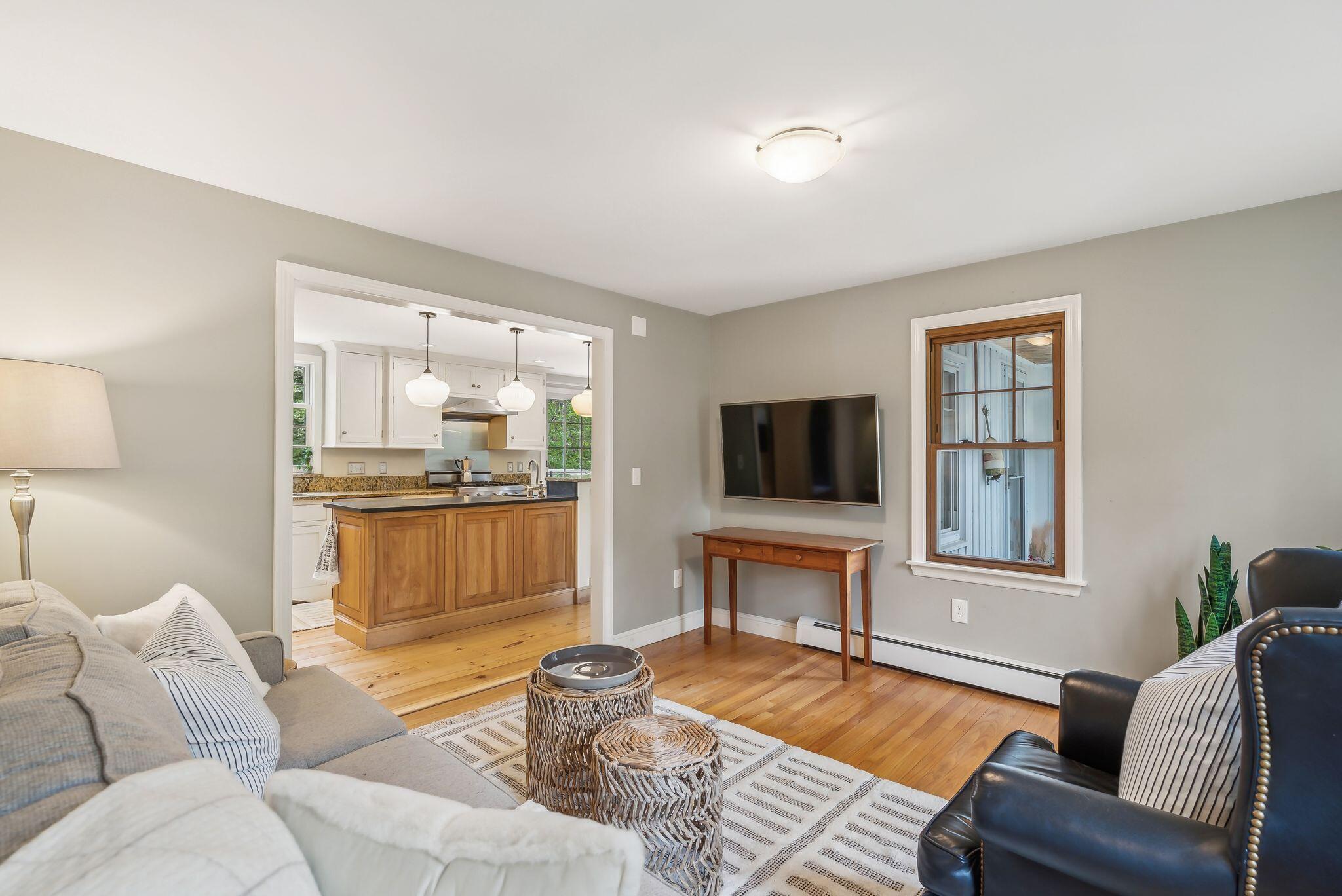 26 Hunts Point Road