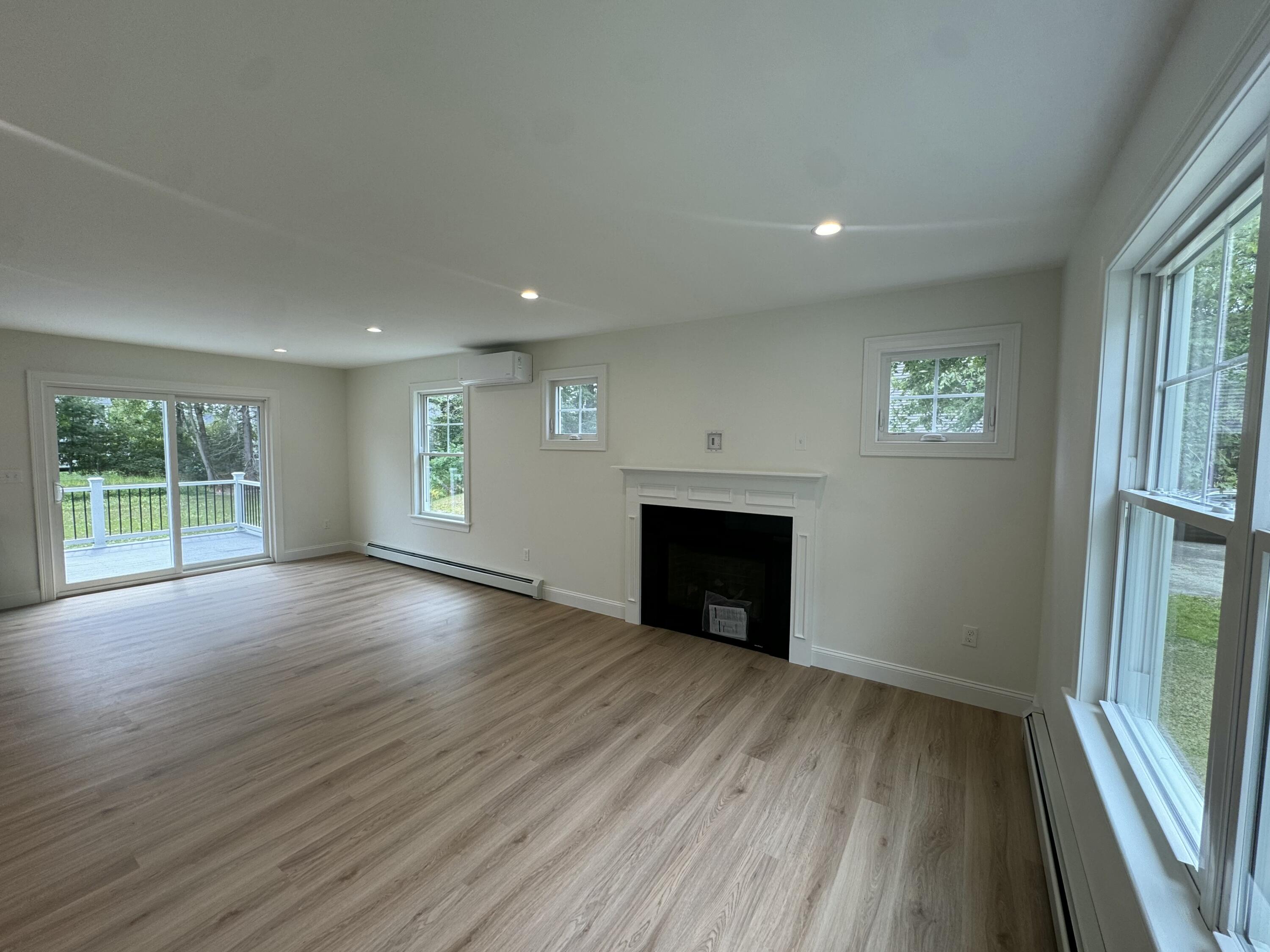 8 Track View Terrace