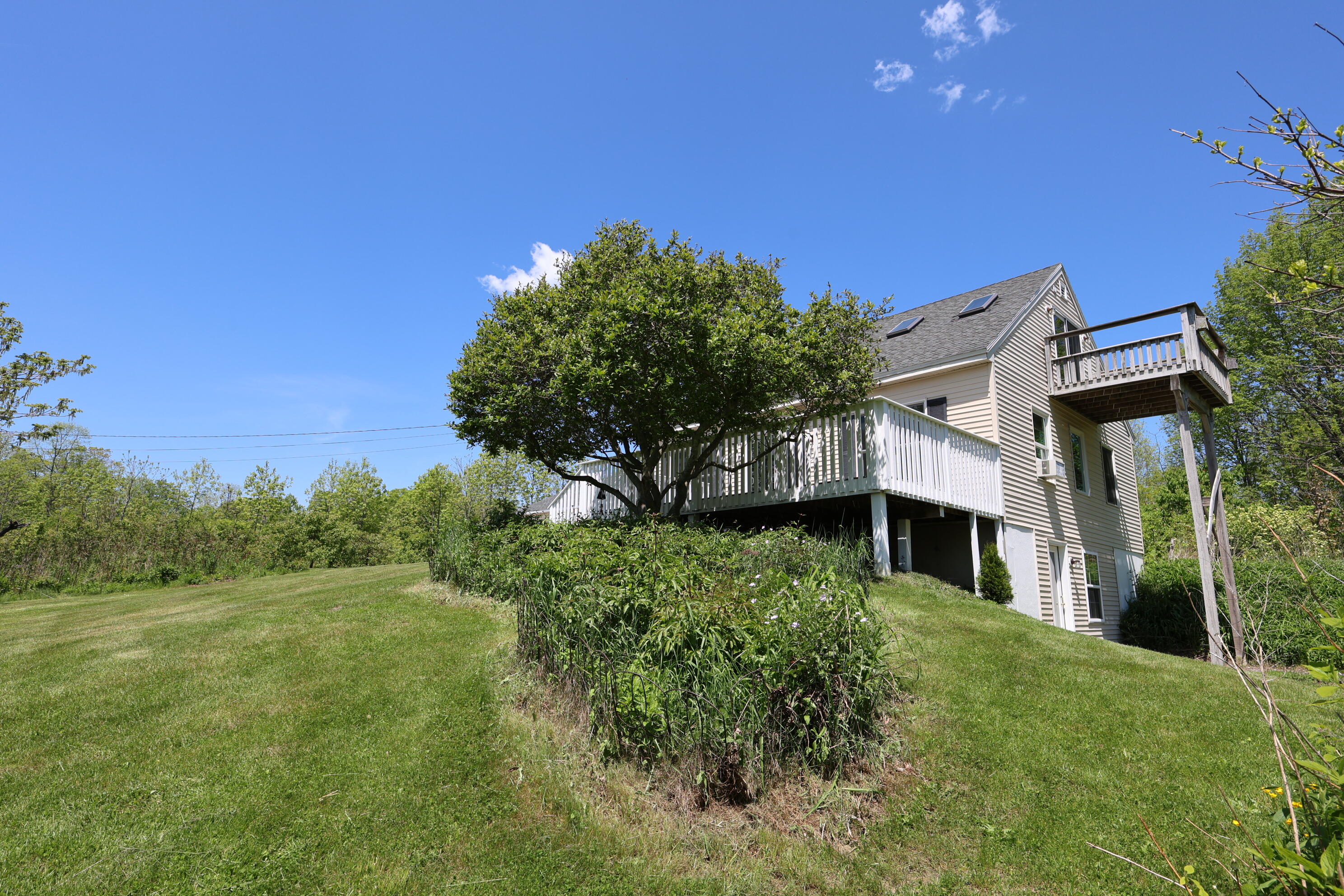 281 Post Road