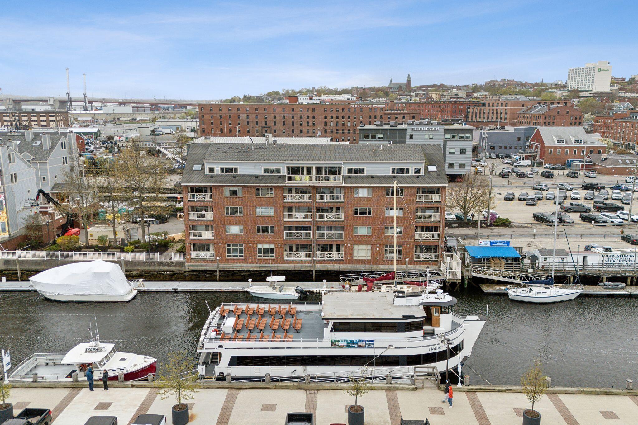 709 Chandlers Wharf, 709