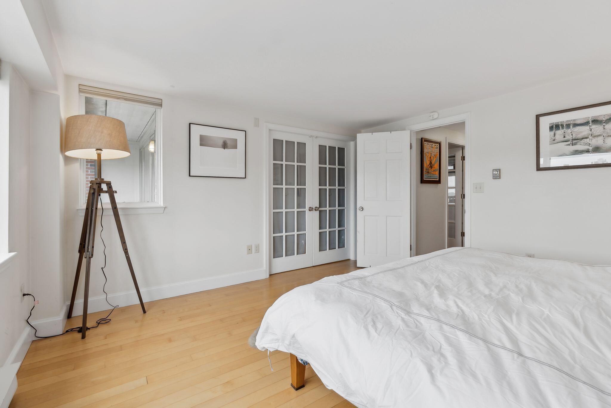 709 Chandlers Wharf, 709