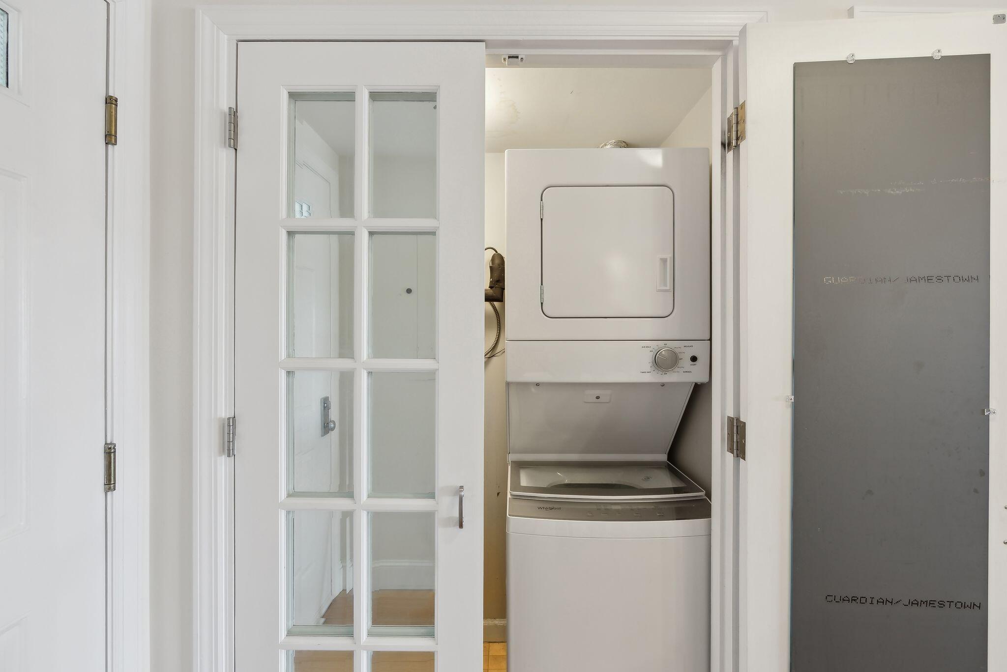 709 Chandlers Wharf, 709