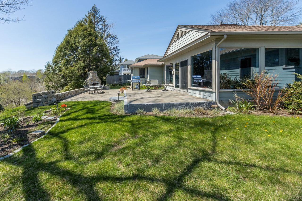 69 Brookside Road