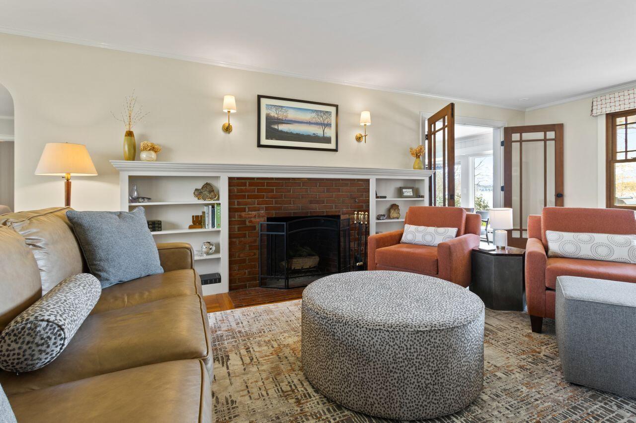 69 Brookside Road