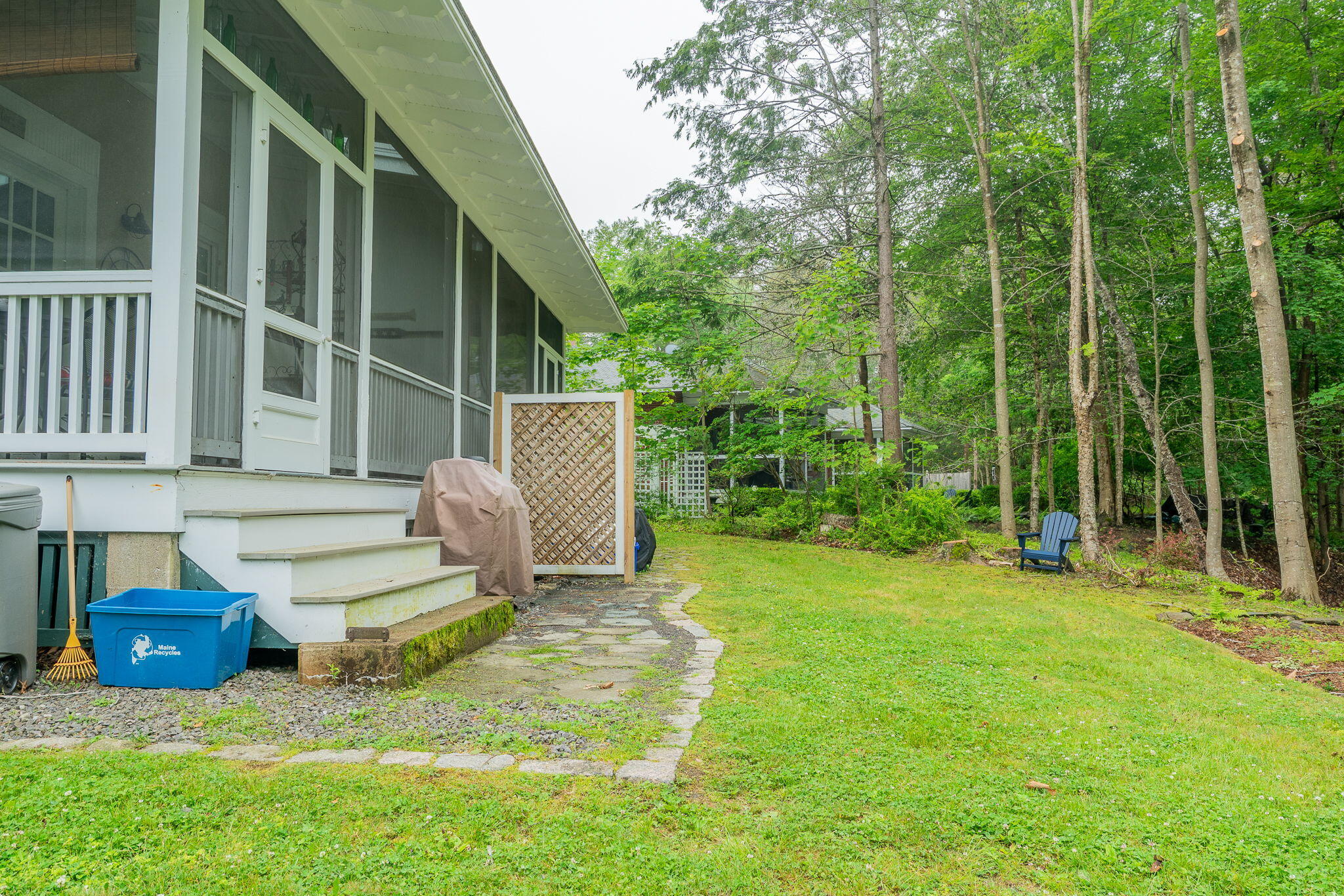 138 Diamond Avenue, 138