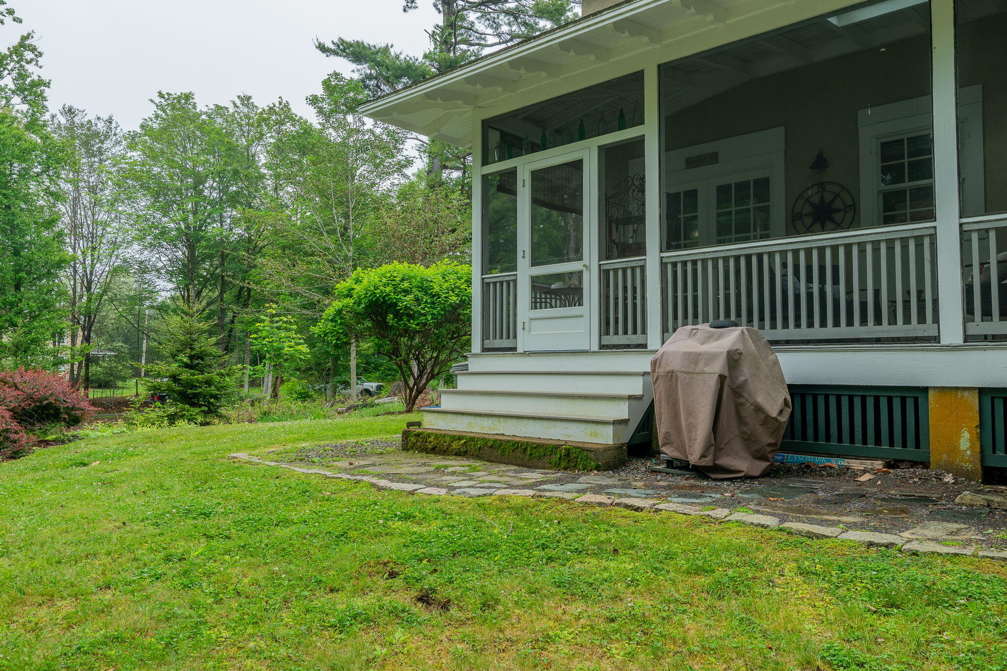 138 Diamond Avenue, 138