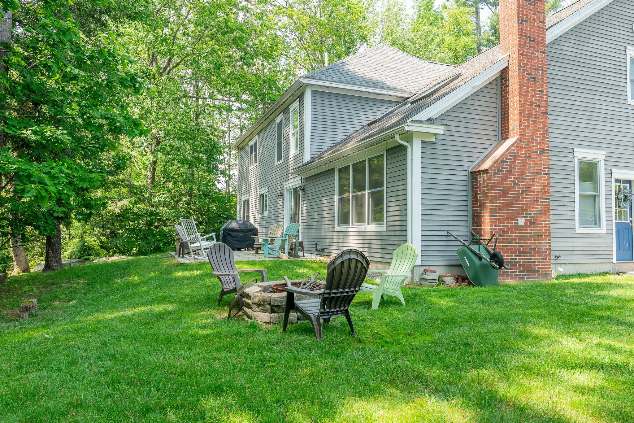 24 Surrey Lane